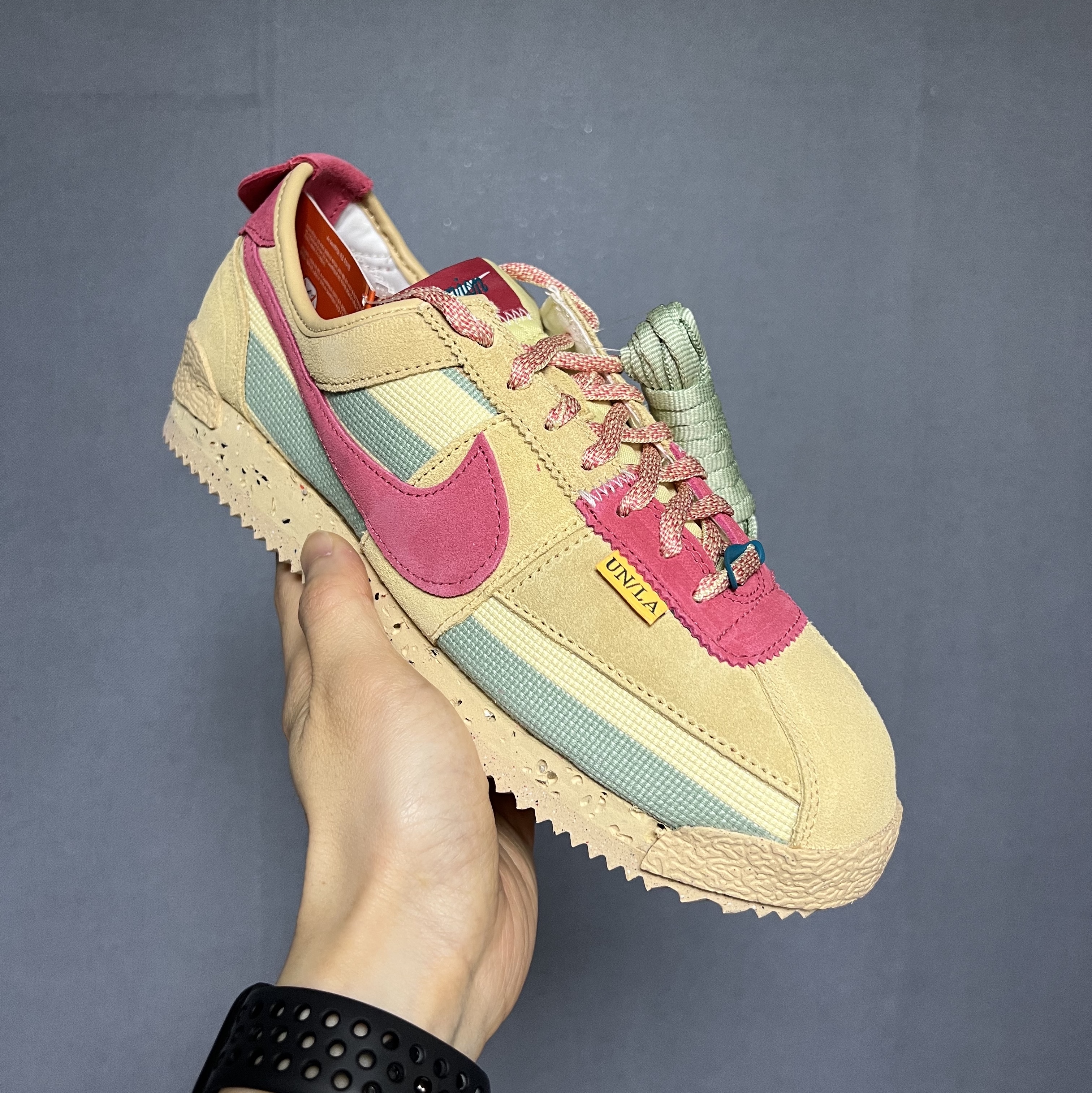 Nike x Union Cortez SP Sesame 착용 스타일