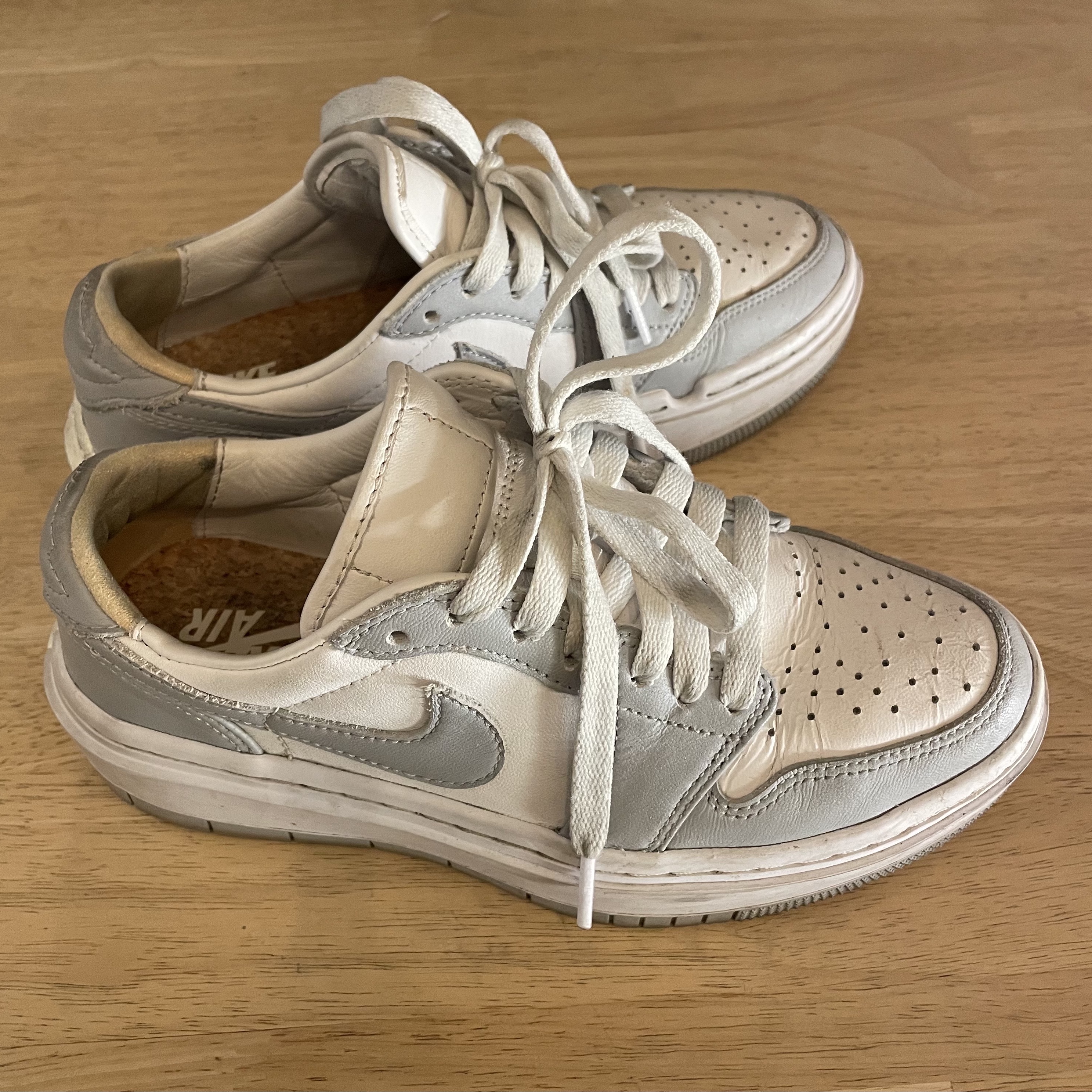 (W) Jordan 1 Elevate Low White and Wolf Grey 착용 스타일