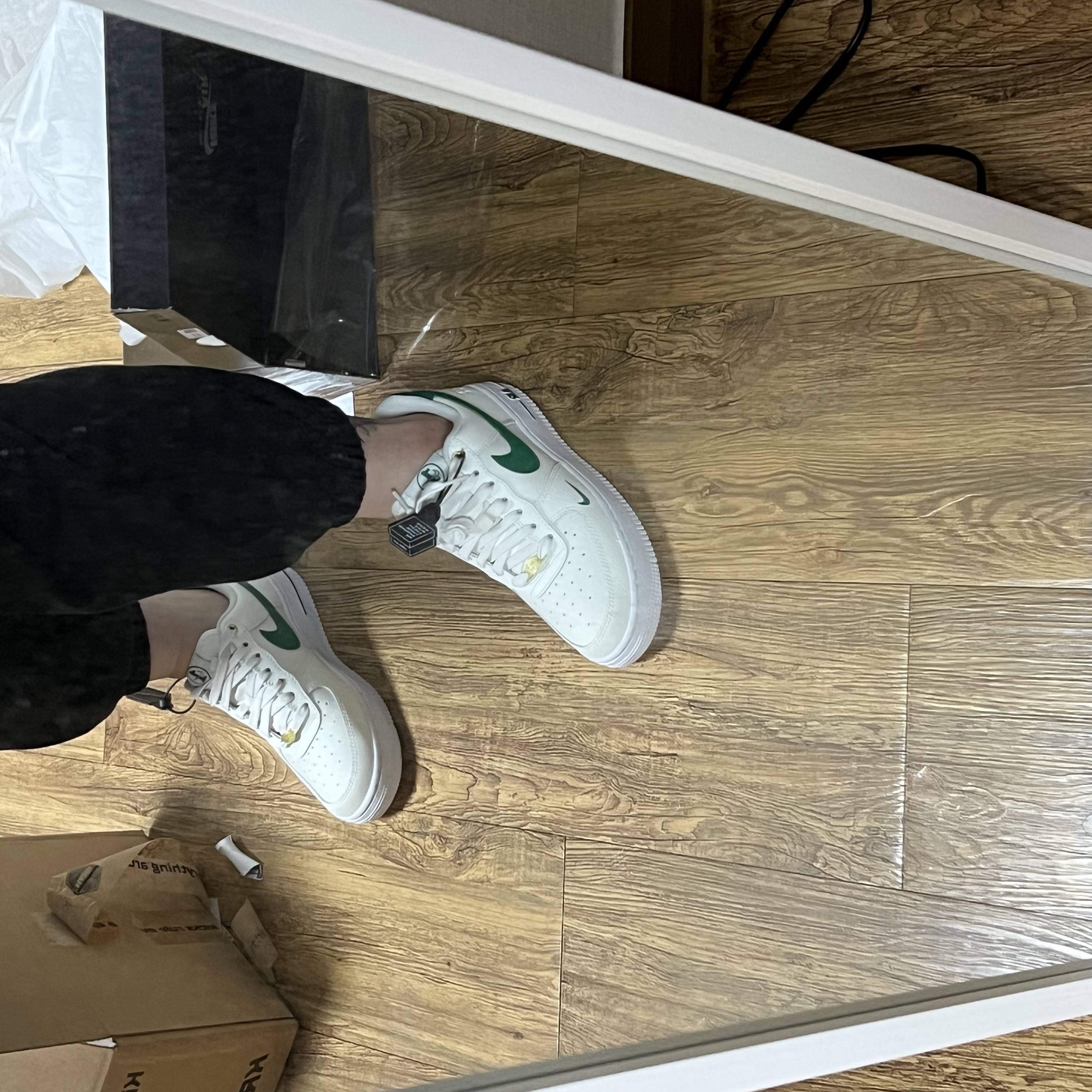 (W) Nike Air Force 1 '07 SE 40th Anniversary Join Forces Sail Malachite 착용 스타일