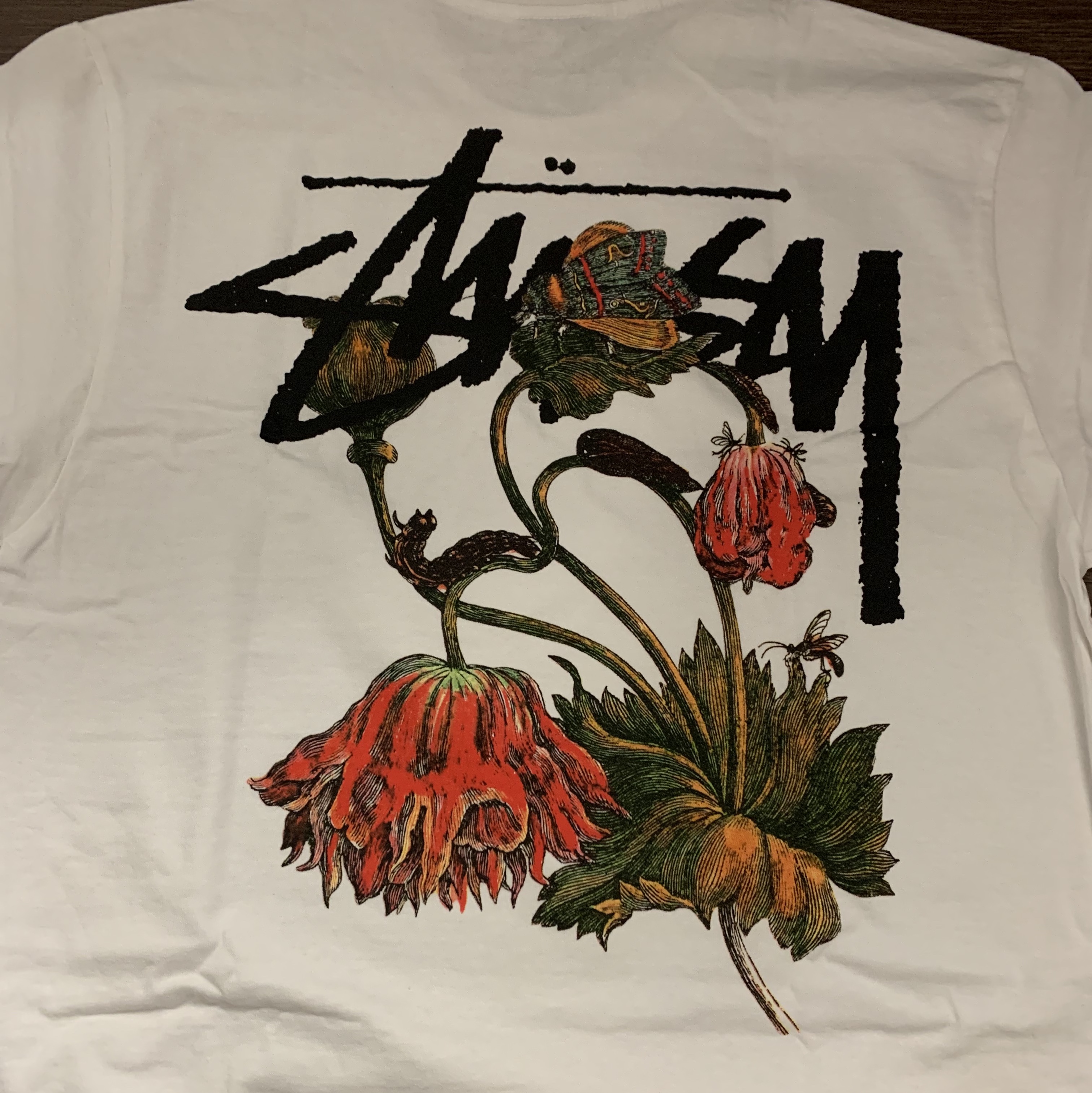 Stussy Withered Flower T-Shirt White 착용 스타일