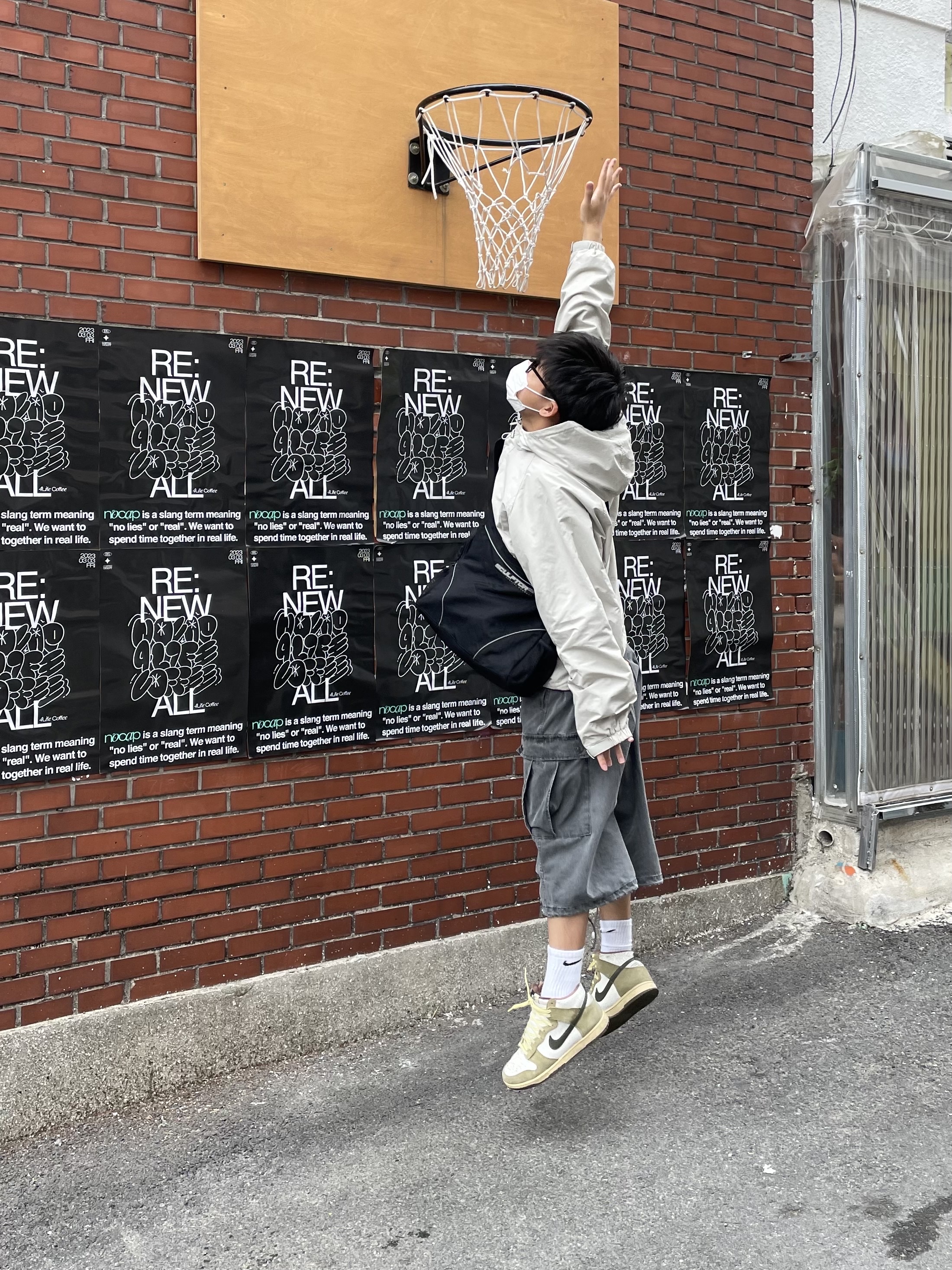 Nike Dunk High Re-Raw Coriander 착용 스타일 - 2