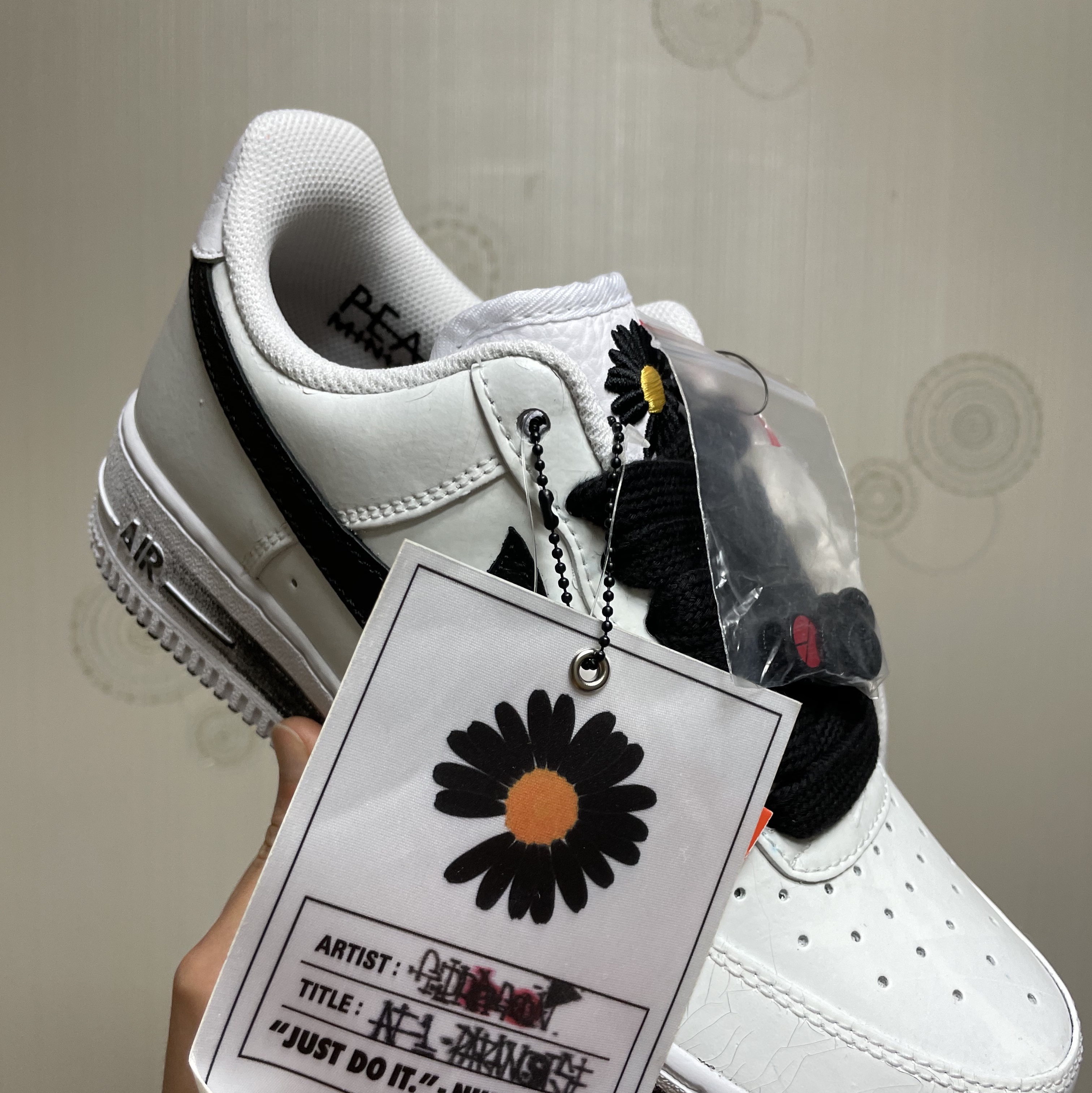 Nike x Peaceminusone Air Force 1 Low Para-Noise 2.0 착용 스타일