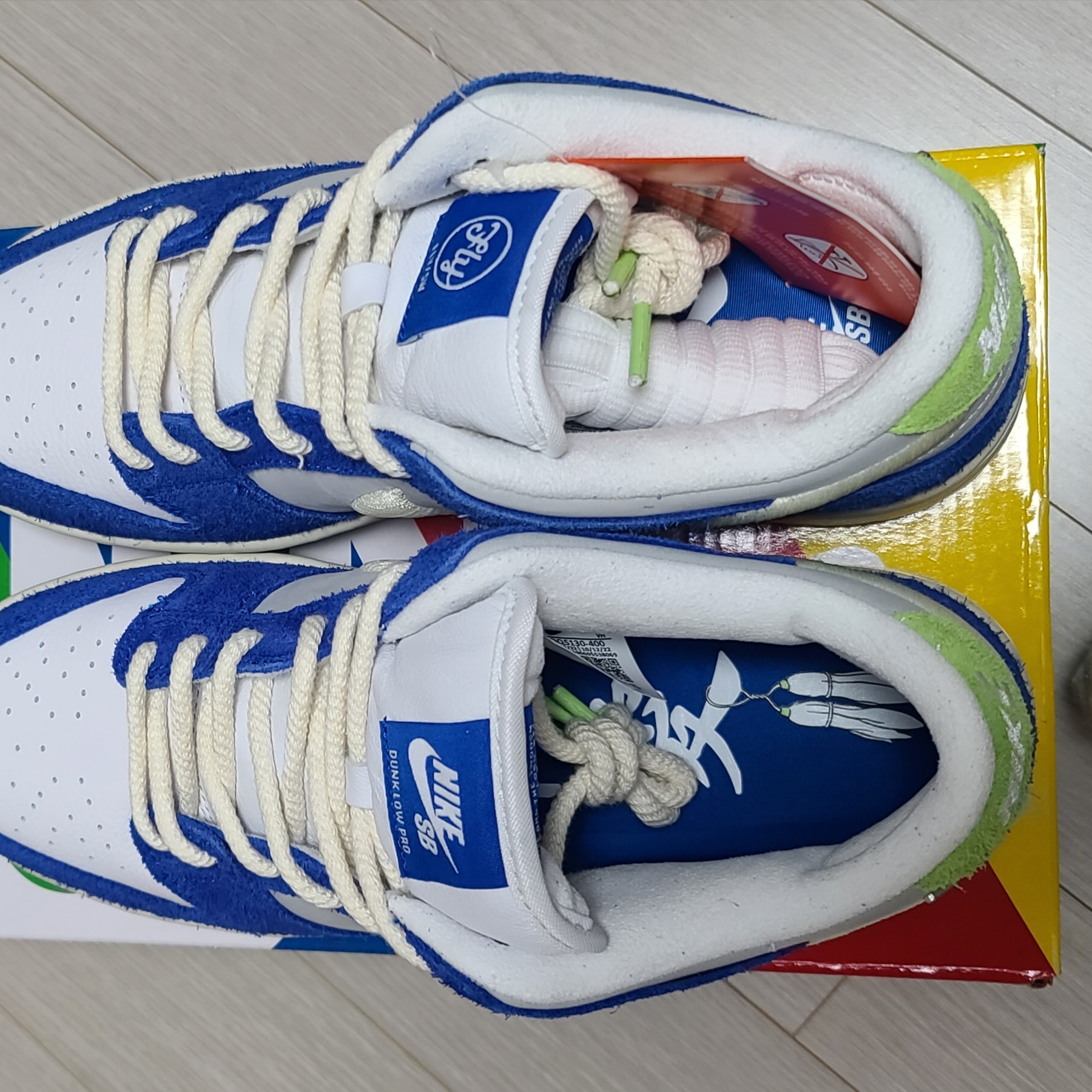Nike x Fly Streetwear SB Dunk Low Pro Gardenia 착용 스타일 - 1
