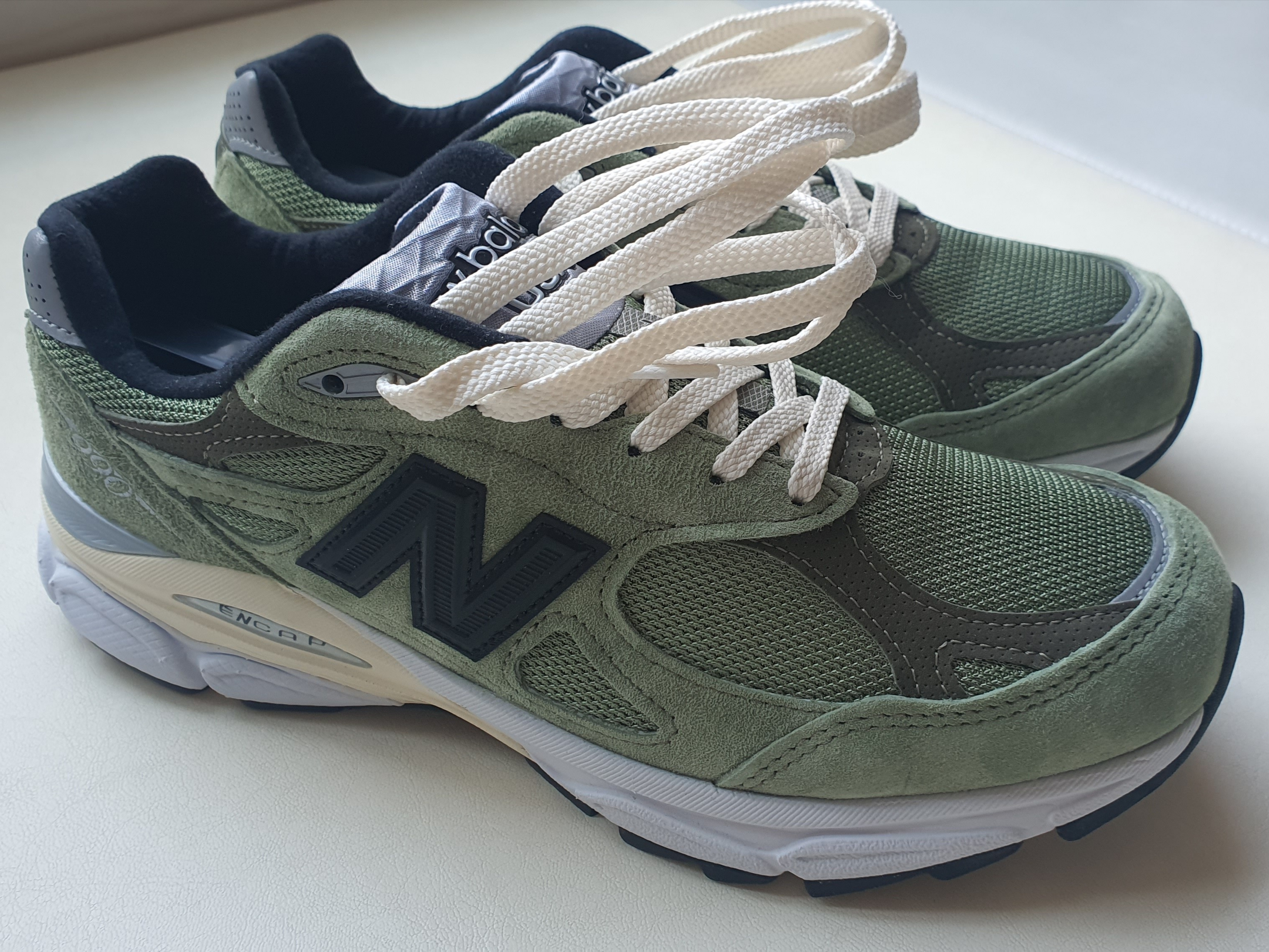 New Balance x JJJJound 990v3 Olive 착용 스타일