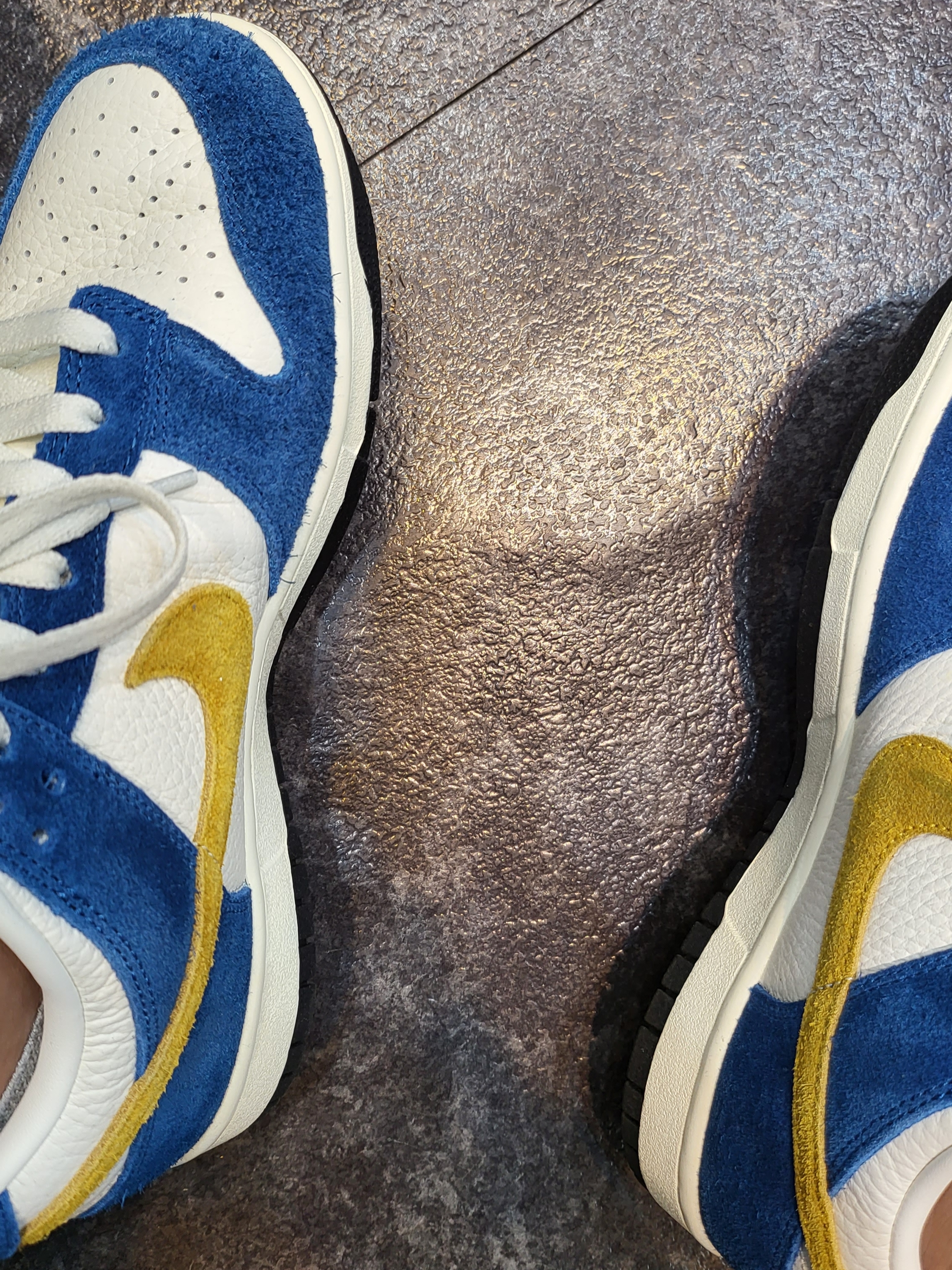 Nike x Kasina Dunk Low 80's Bus 착용 스타일