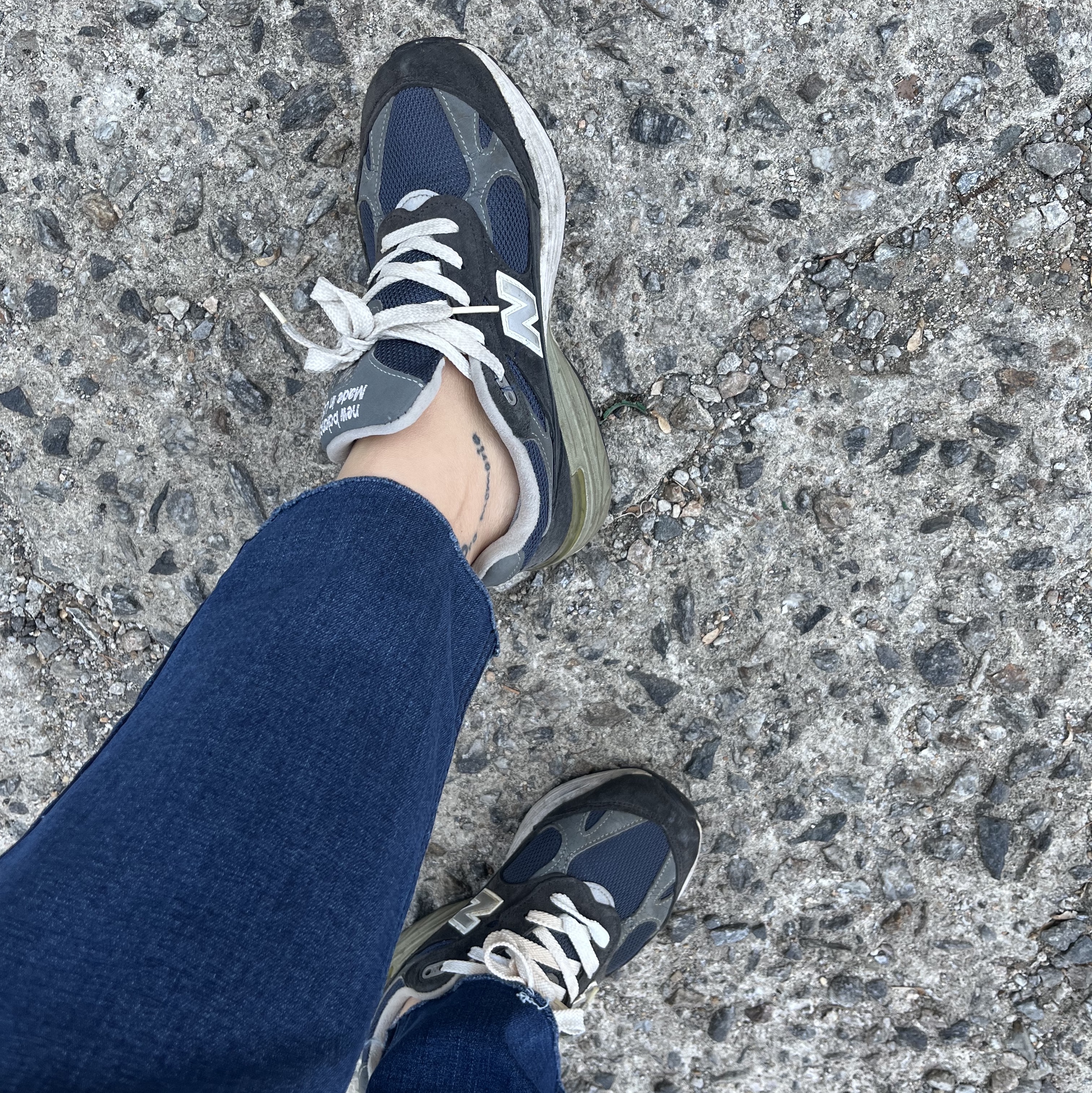New Balance 993 Made in USA Navy - D Standard 착용 스타일