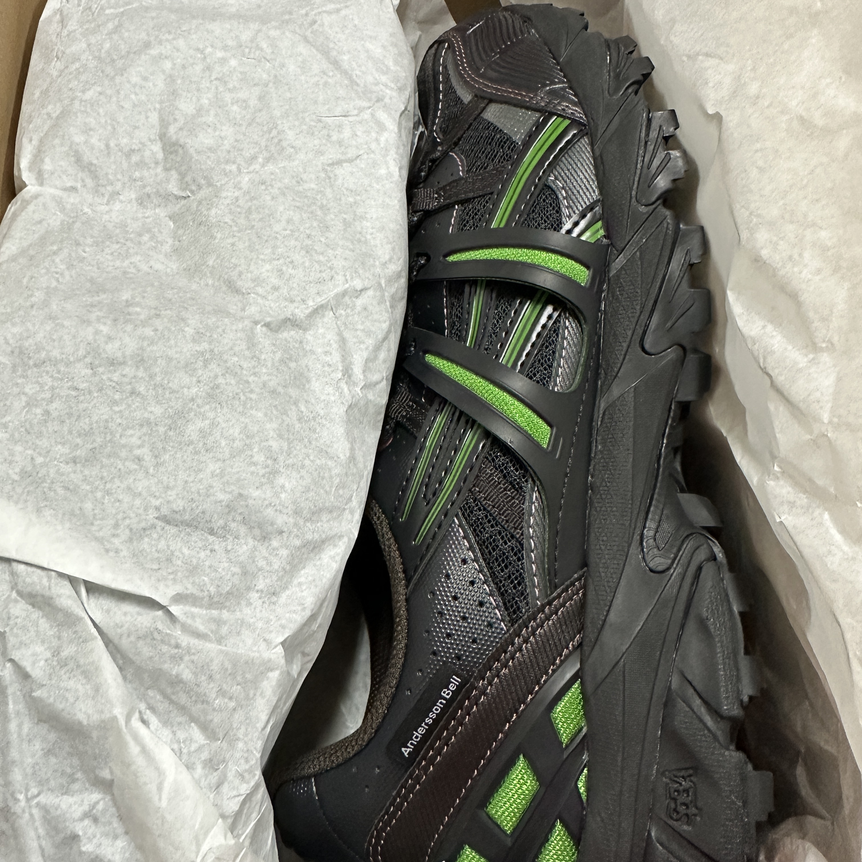 Asics x Andersson Bell Gel-Sonoma 15-50 Black Green 착용 스타일
