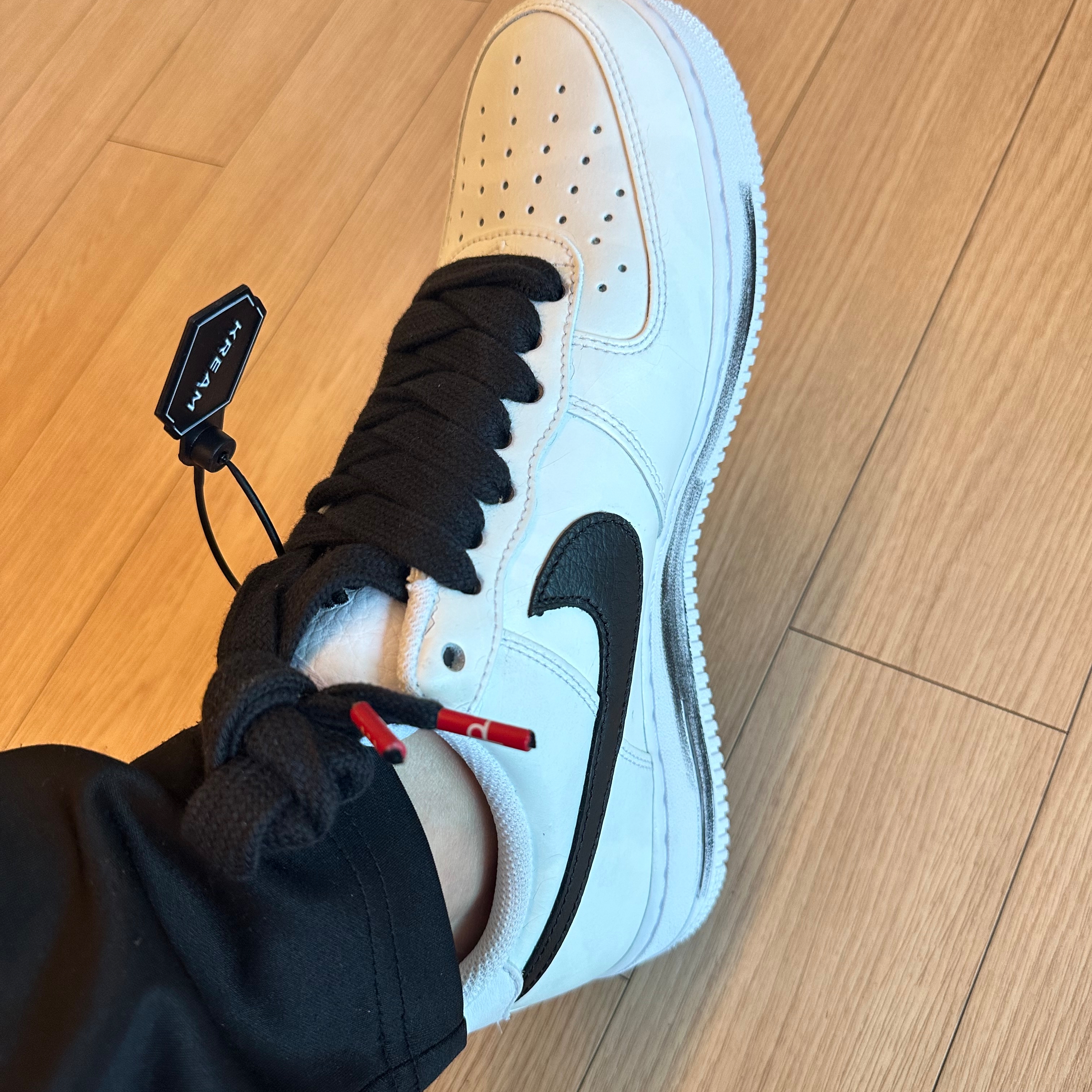 Nike x Peaceminusone Air Force 1 Low Para-Noise 2.0 착용 스타일