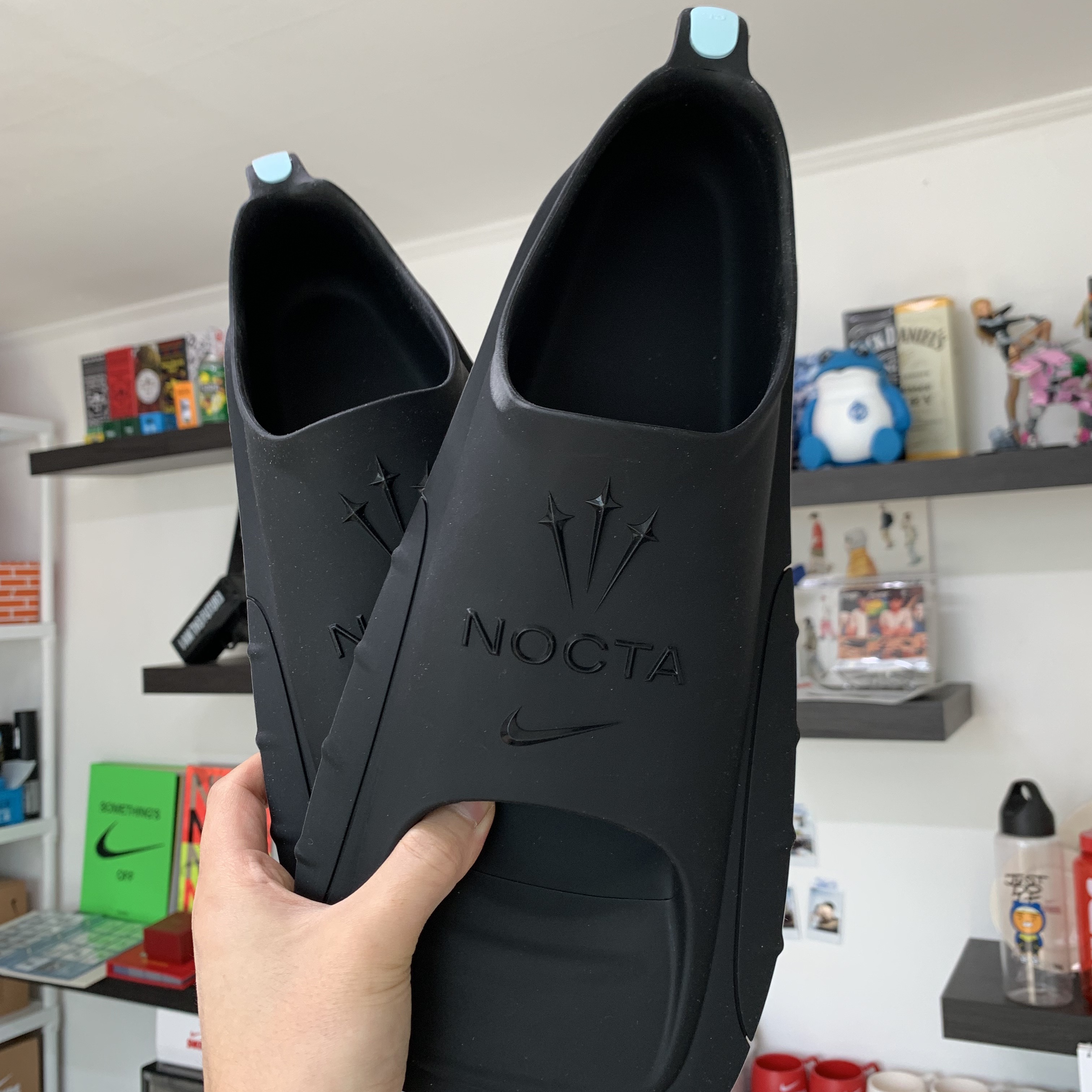 Nike x Drake Nocta Swim Fins Black 착용 스타일