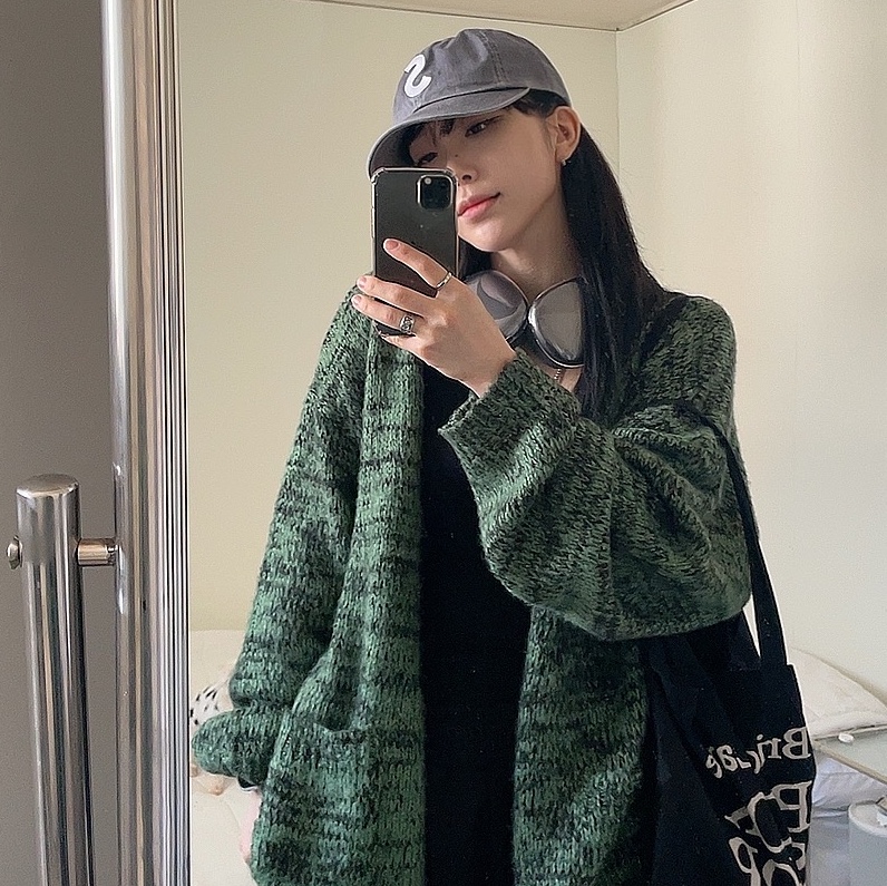 Supreme Pigment Print S Logo 6-Panel Grey - 22FW, Apple AirPods Max Lightning Space Gray (Korean Ver.) 착용 스타일 - 1