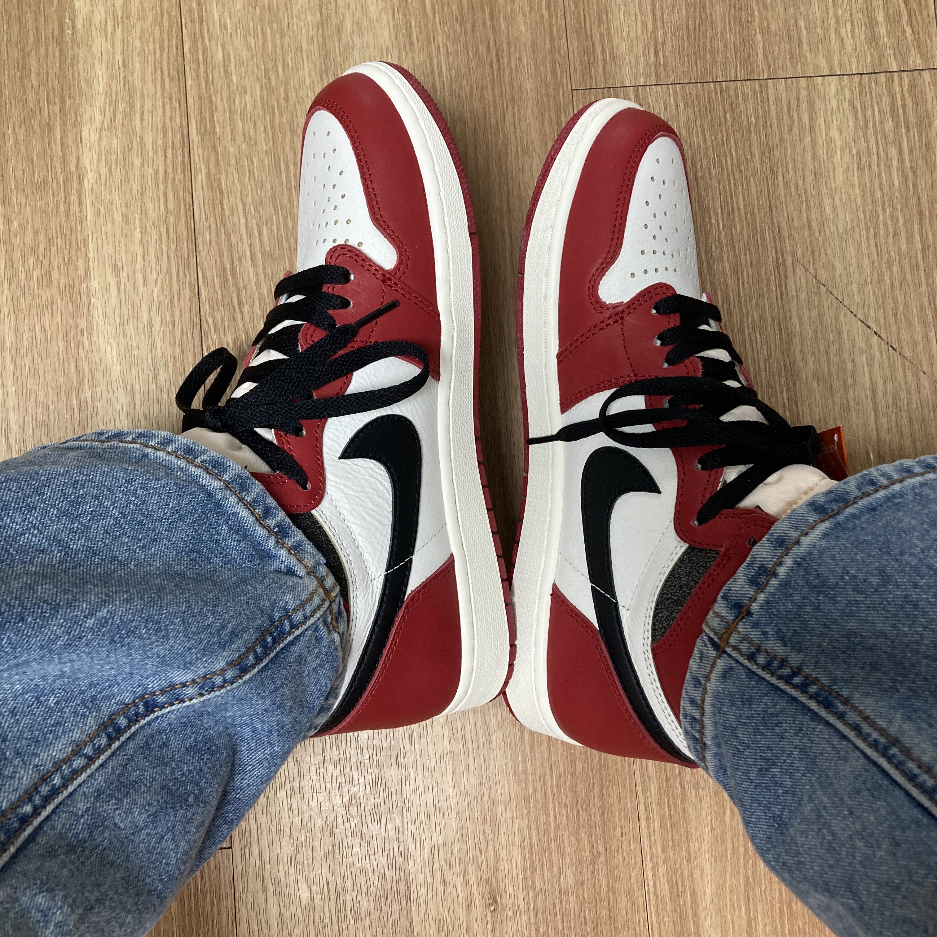Jordan 1 Retro High OG Chicago 2022 착용 스타일 - 1