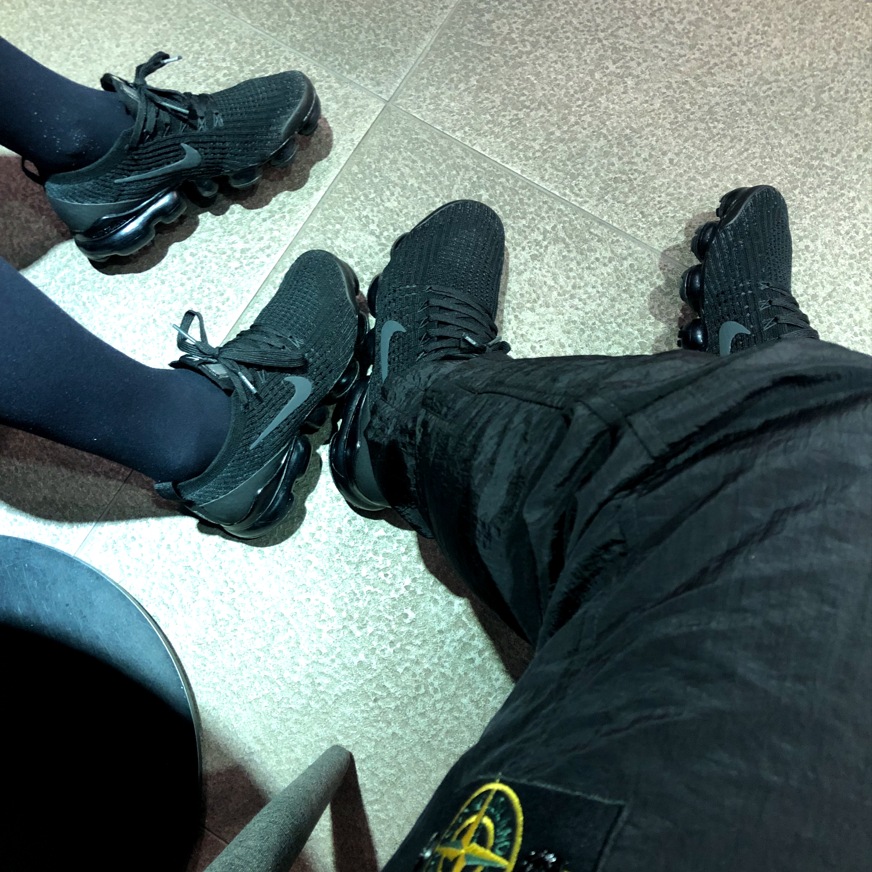 Nike Air VaporMax Flyknit 3.0 Triple Black 착용 스타일