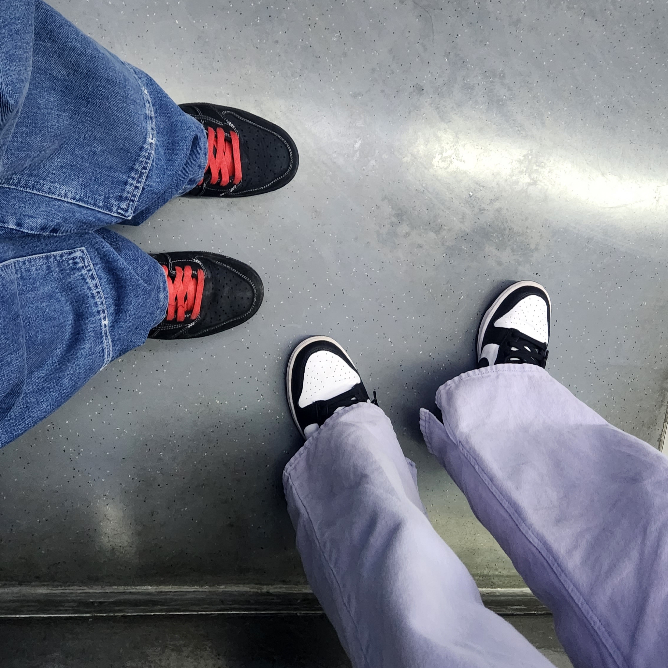Jordan 1 x Travis Scott Retro Low OG SP Black Phantom, (W) Nike Dunk Low Black 착용 스타일 - 2