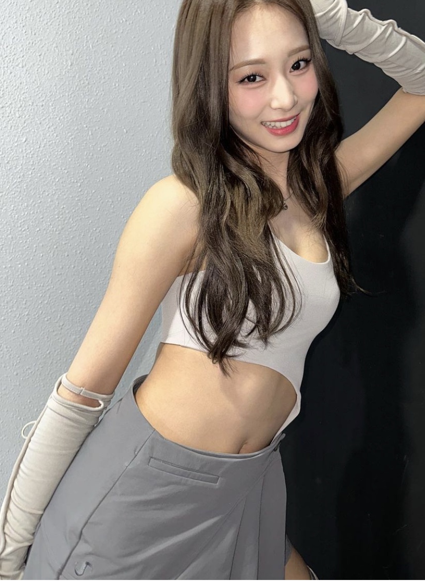 get shopping with me🛍️님의 스타일 - 3