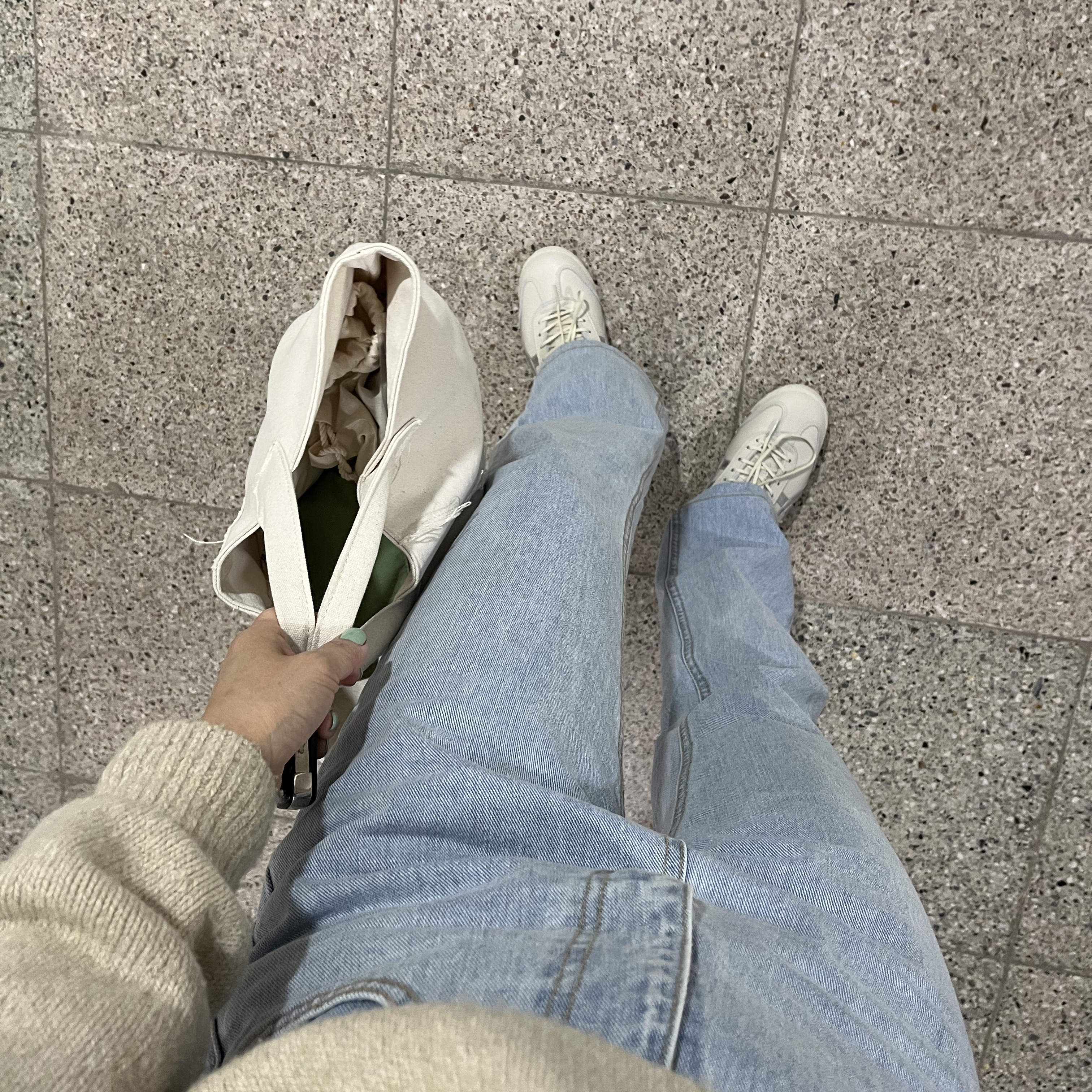 Onitsuka Tiger Mexico 66 SD Birch Silver 착용 스타일 - 2