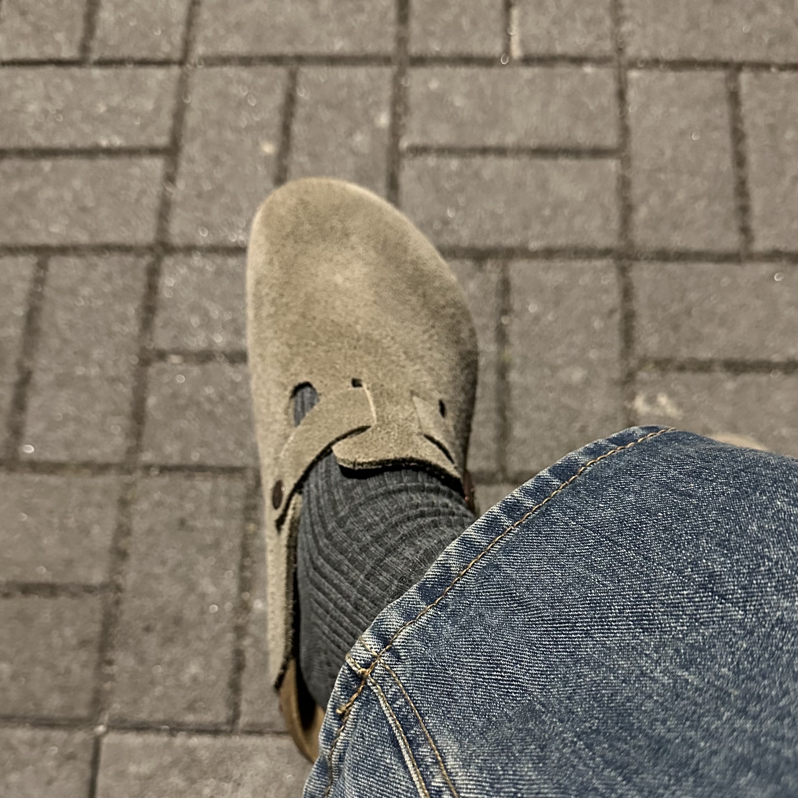 Birkenstock Boston Soft Footbed Taupe - Regular 착용 스타일 - 3