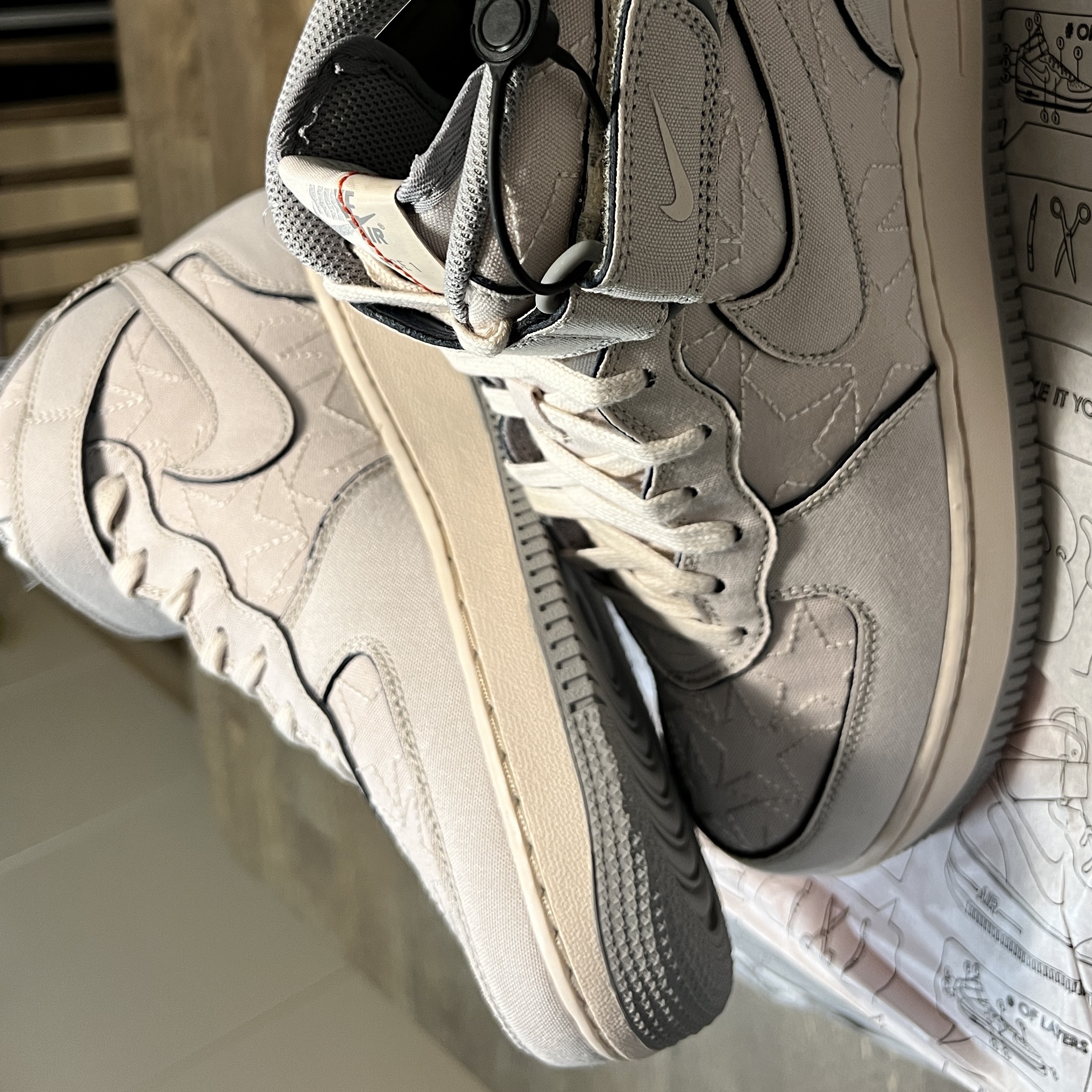 Nike Air Force 1 Mid '07 Pearl White 착용 스타일 - 1