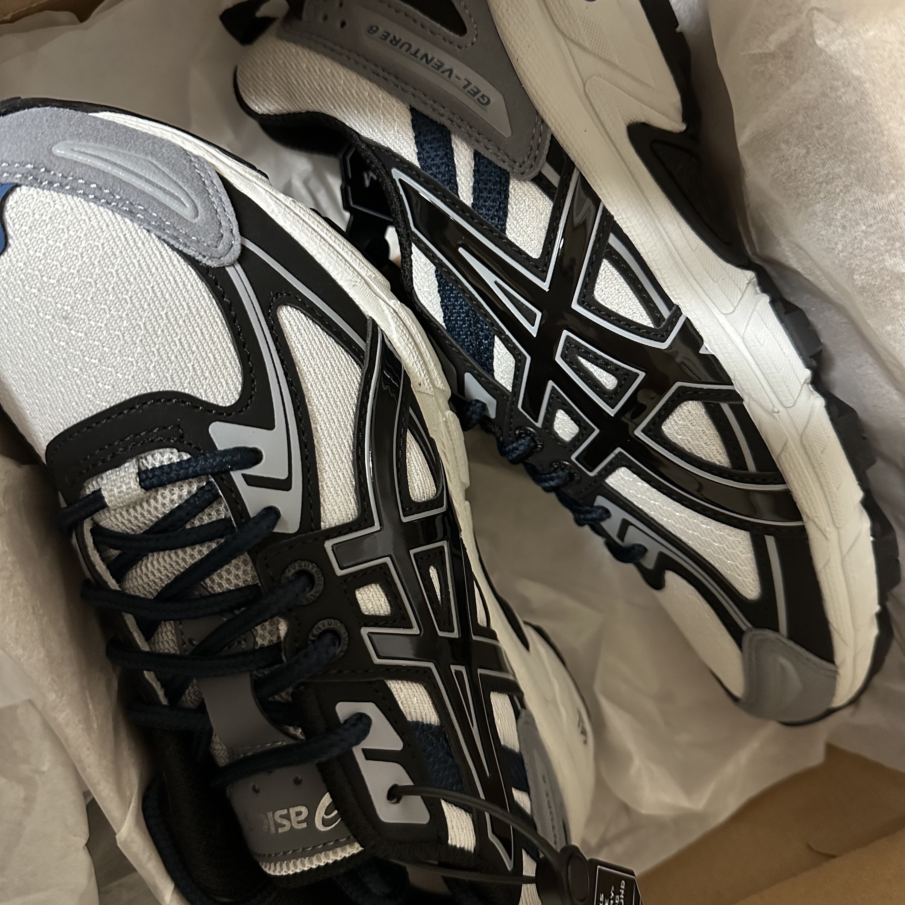 Asics Gel-Venture 6 SPS Glacier Grey 착용 스타일
