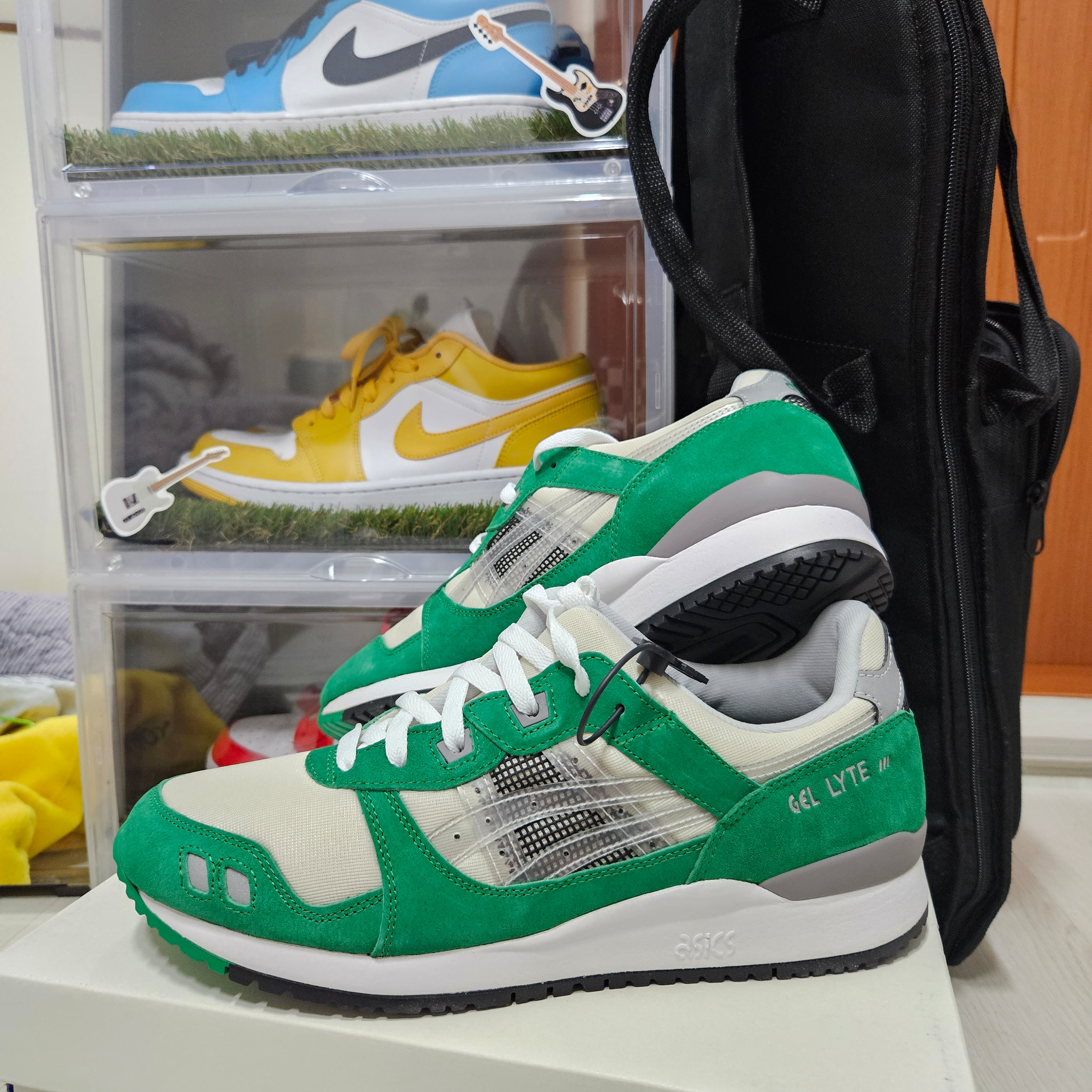 Asics x Awake NY Gel-Lyte III Green Tambourine 착용 스타일 - 2