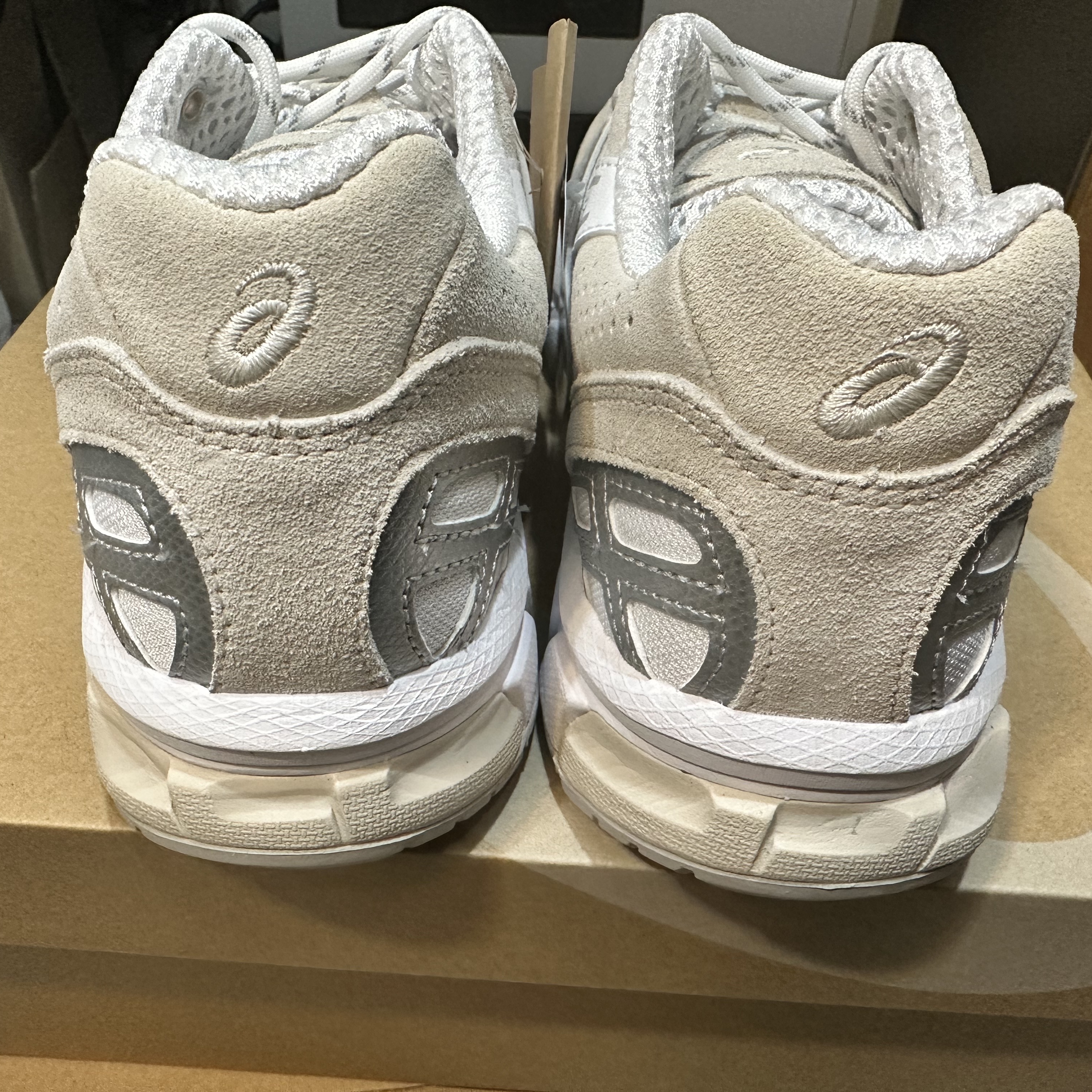 (W) Asics Gel-Sonoma 15-50 White Oatmeal 착용 스타일 - 2