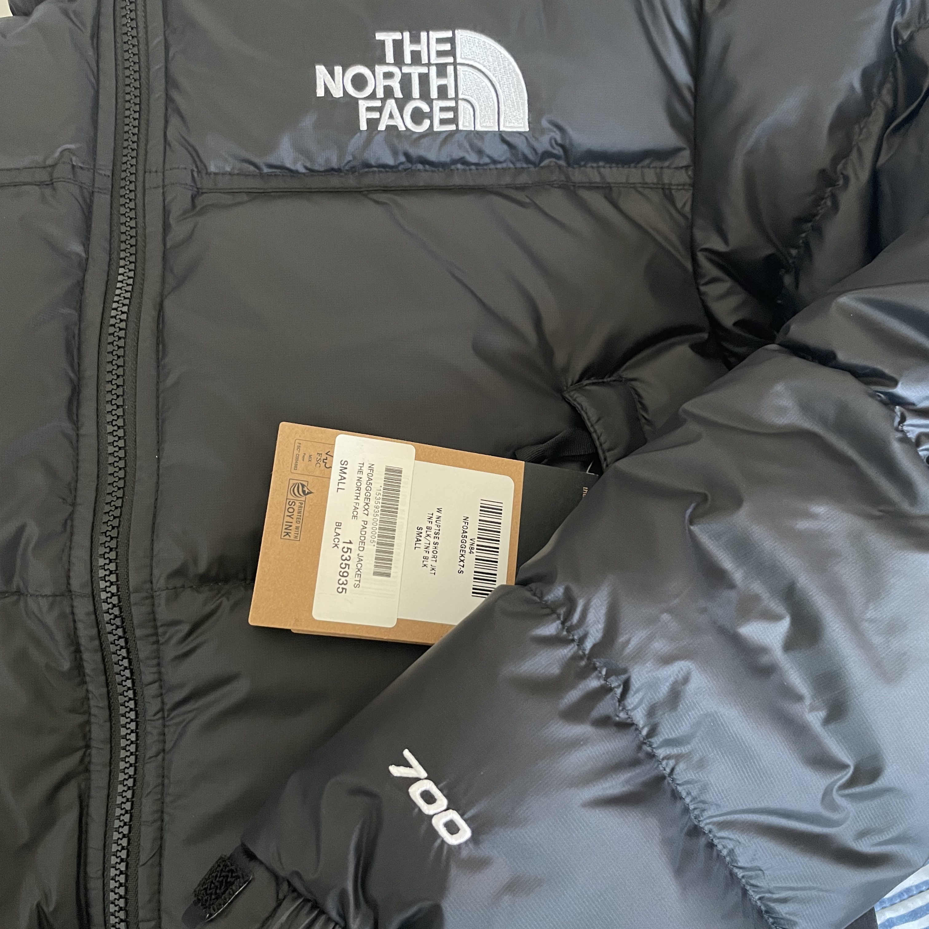 (W) The North Face Nuptse Short Jacket Black 착용 스타일