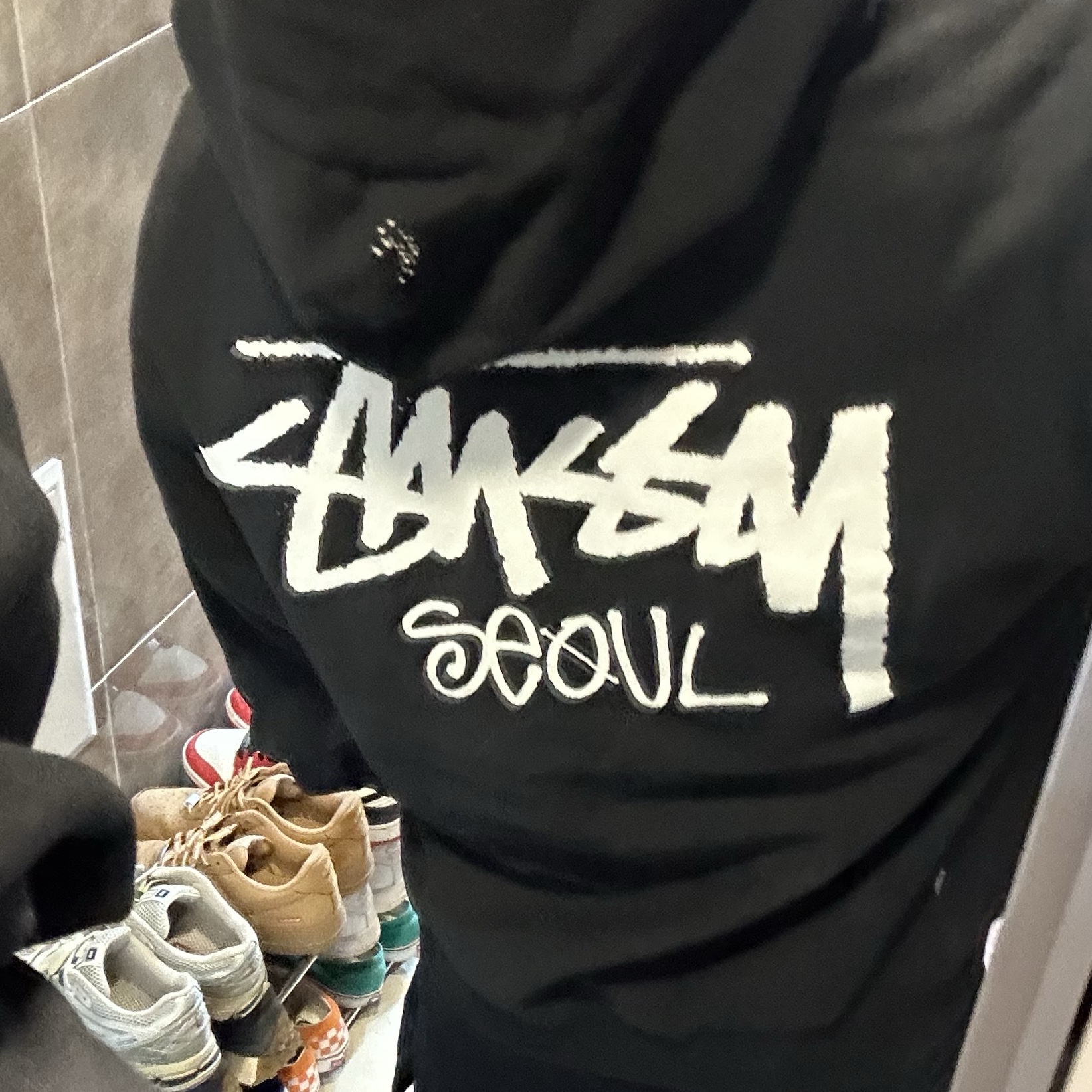 Stussy Stock Seoul Hood Black 2023 착용 스타일 - 2