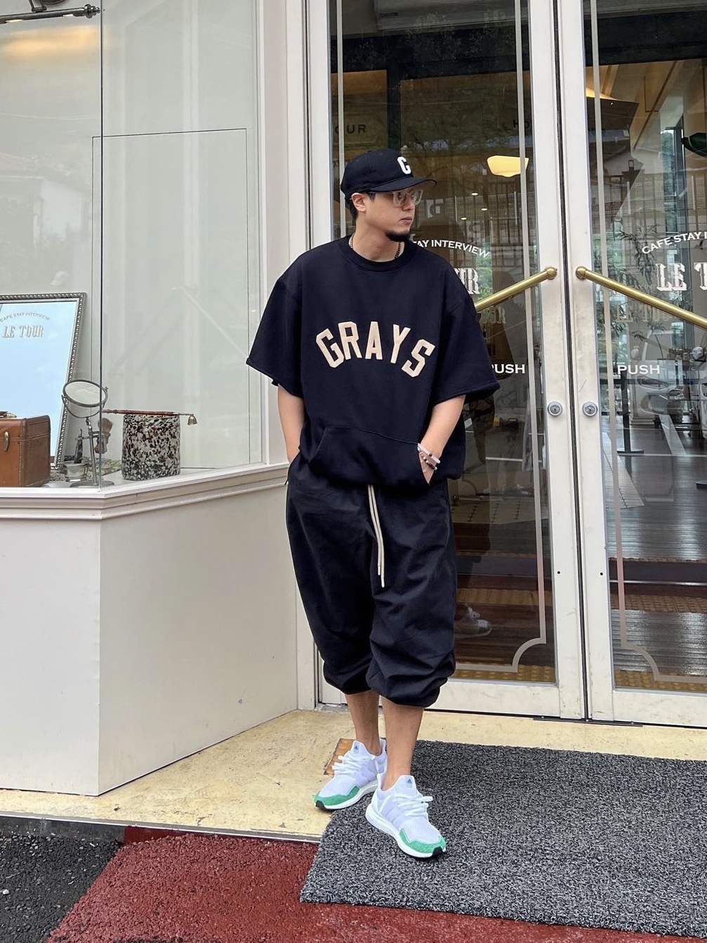 Essentials The Black Collection Relaxed Trousers Black - 23SS, Adidas Ultraboost 1.0 DNA Cloud White Green 착용 스타일