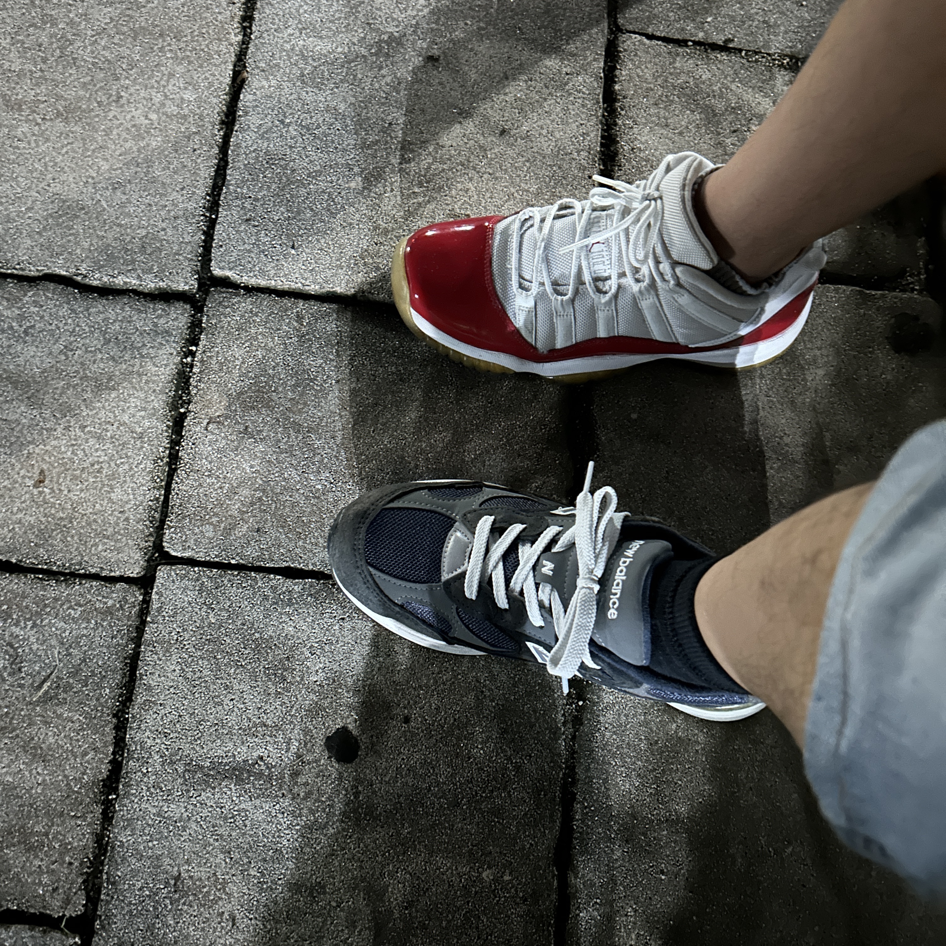 New Balance 992 Made in USA Navy 착용 스타일 - 1