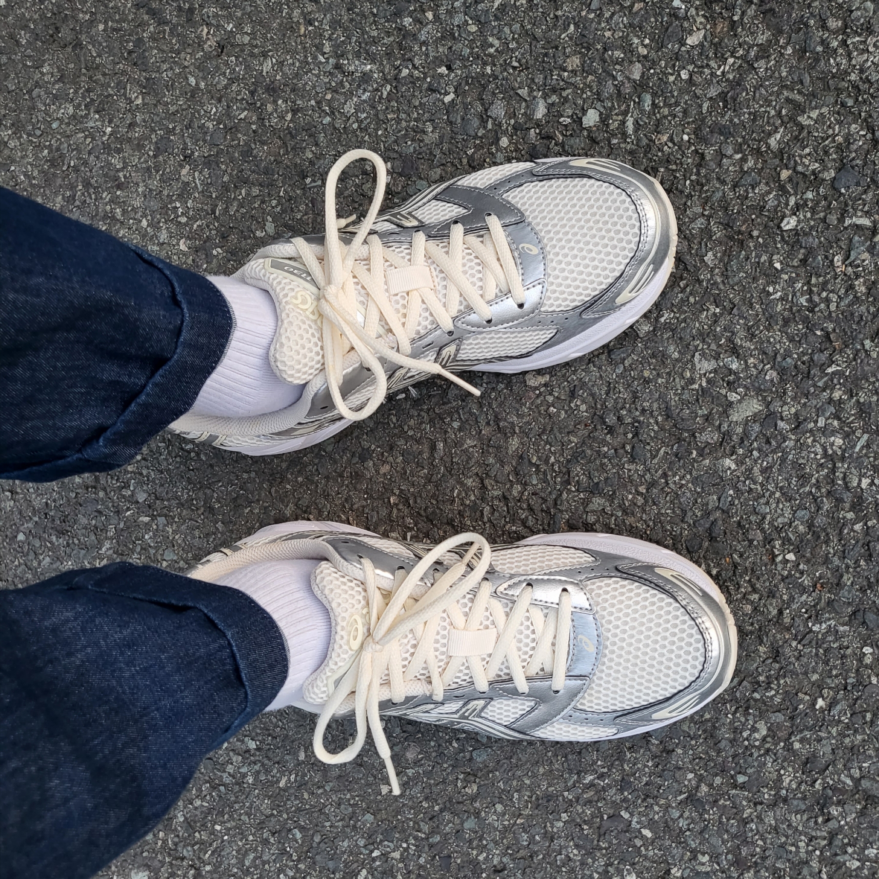 (W) Asics Gel-1130 Cream Pure Silver 착용 스타일 - 1