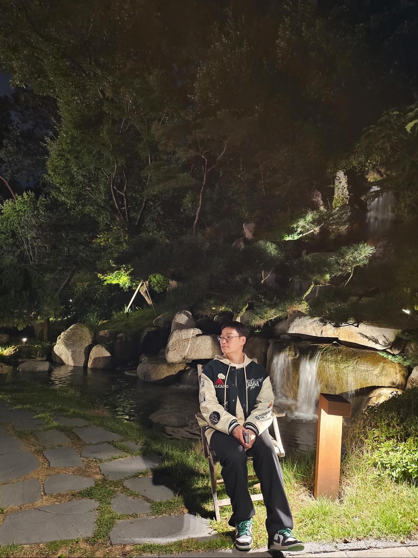 Wooyoungmi Volcano Varsity Jacket Green - 23FW, Wooyoungmi Flower Print Hoodie Ivory - 23SS 착용 스타일 - 3