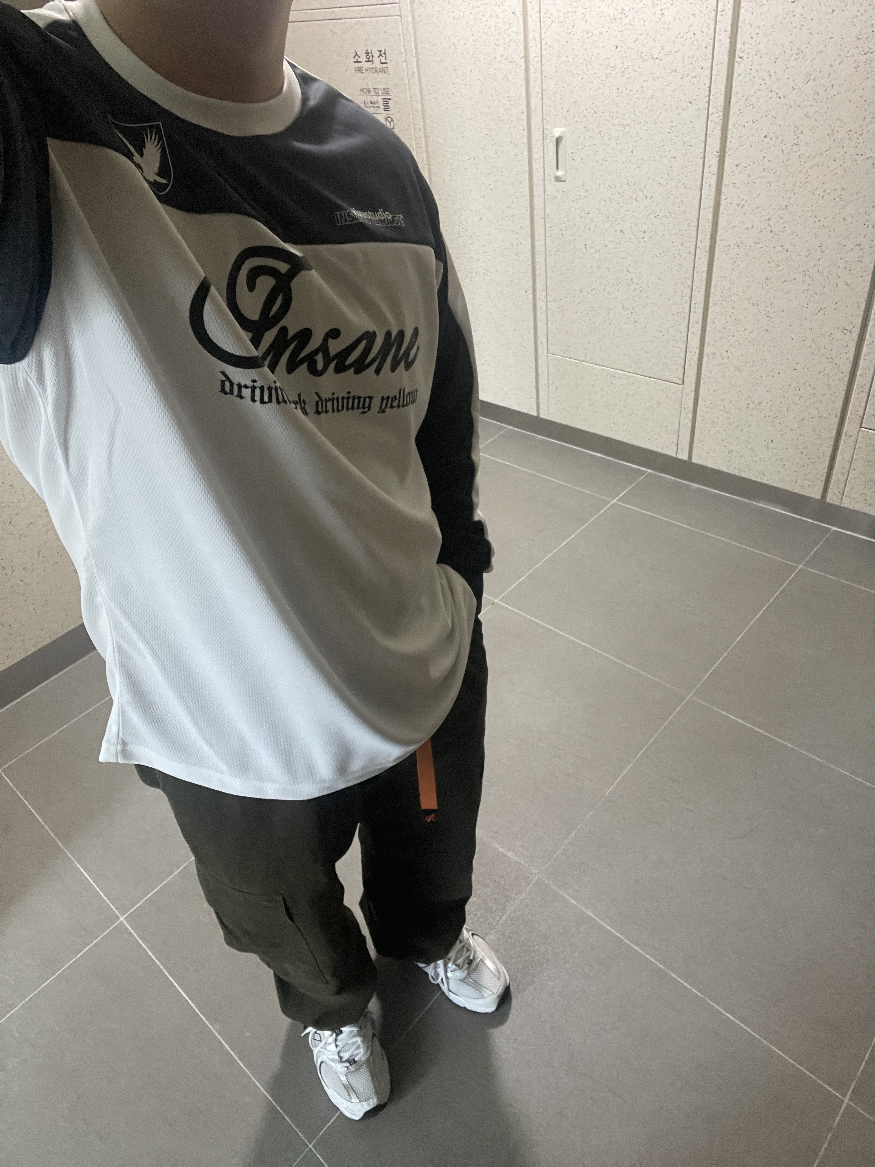 New Balance 530 White 착용 스타일 - 1