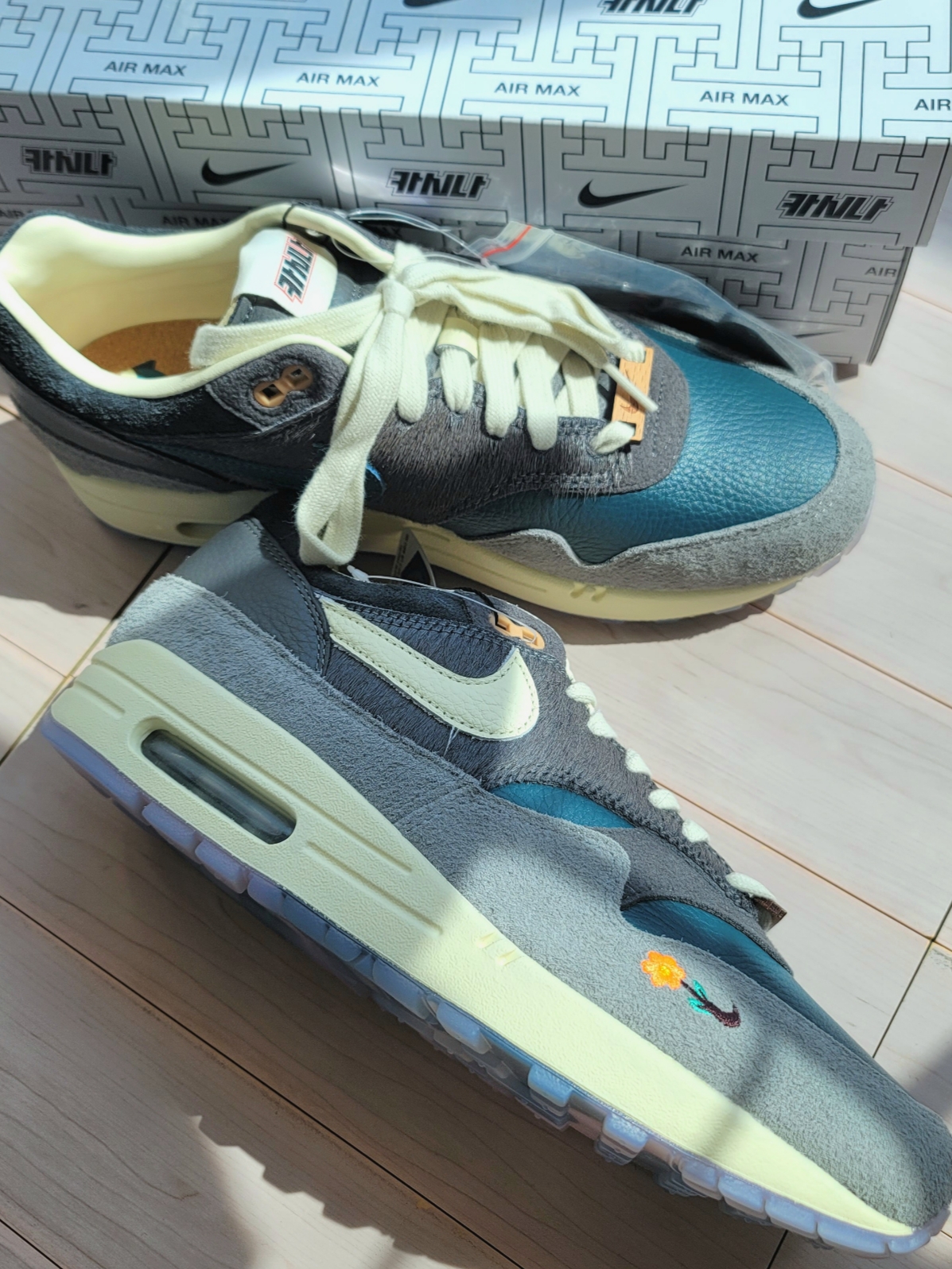 Nike x Kasina Air Max 1 SP Won-Ang Particle Grey 착용 스타일