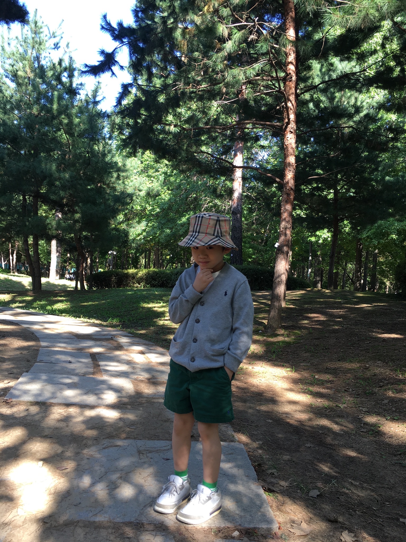 (Kids) Burberry Vintage Check Technical Cotton Bucket Hat Archive Beige, (PS) Jordan 3 x A Ma Maniere Retro SP 착용 스타일 - 1