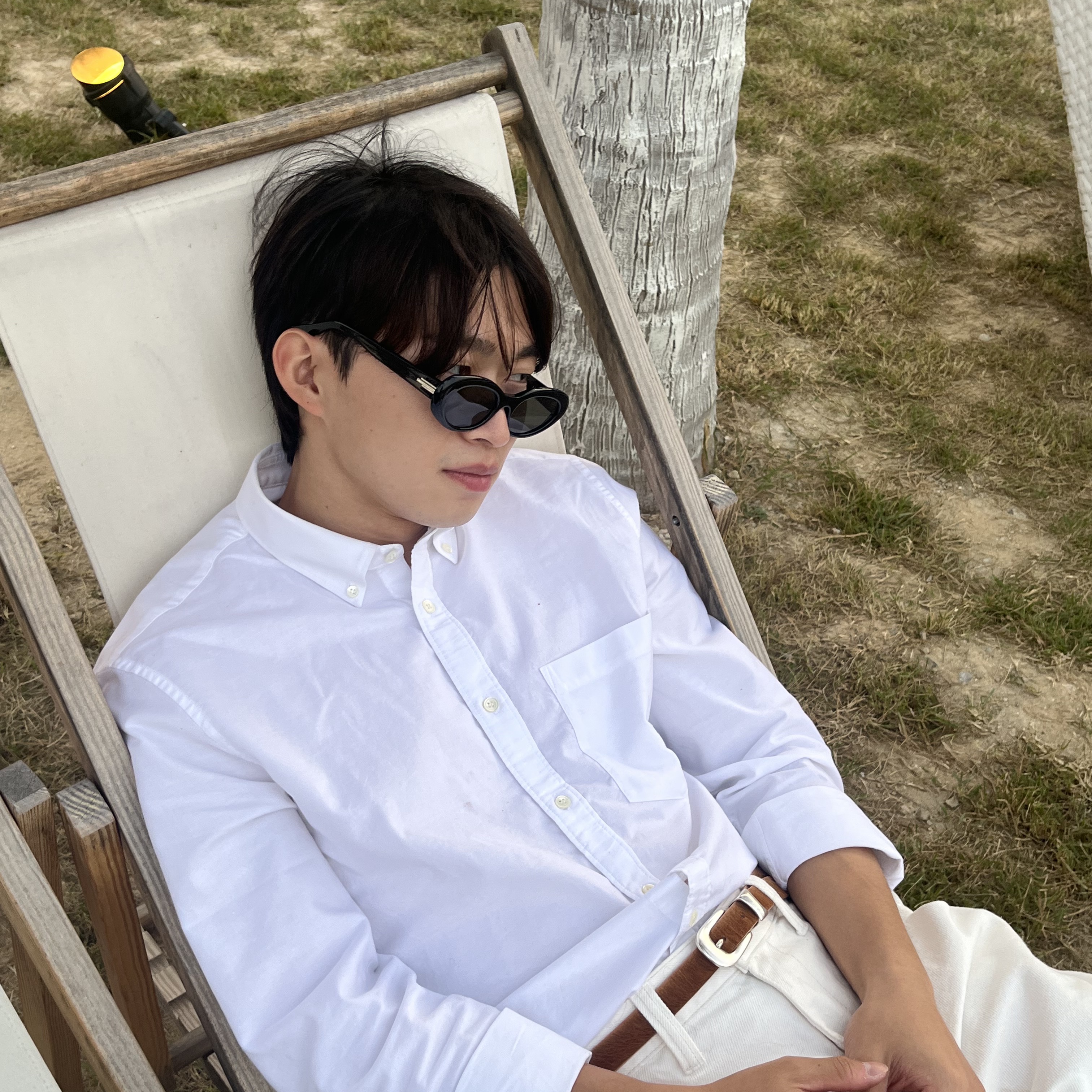 Gentle Monster Le 01 Black 착용 스타일 - 2