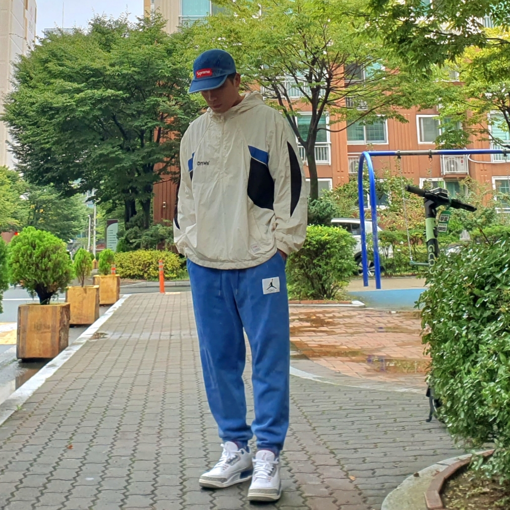 Jordan 3 Retro OG True Blue 2016, Jordan Essential Statement Fleece Pants French Blue - Asia 착용 스타일