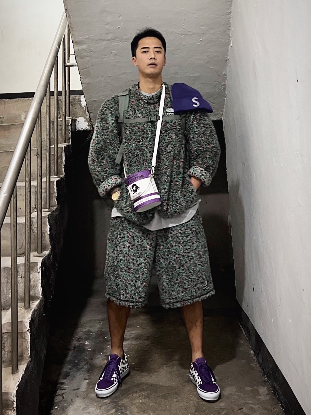 Supreme New Era Swarovski S Logo Beanie Purple - 21SS, Vans x Supreme x Swarovski Old Skool Purple 착용 스타일 - 3