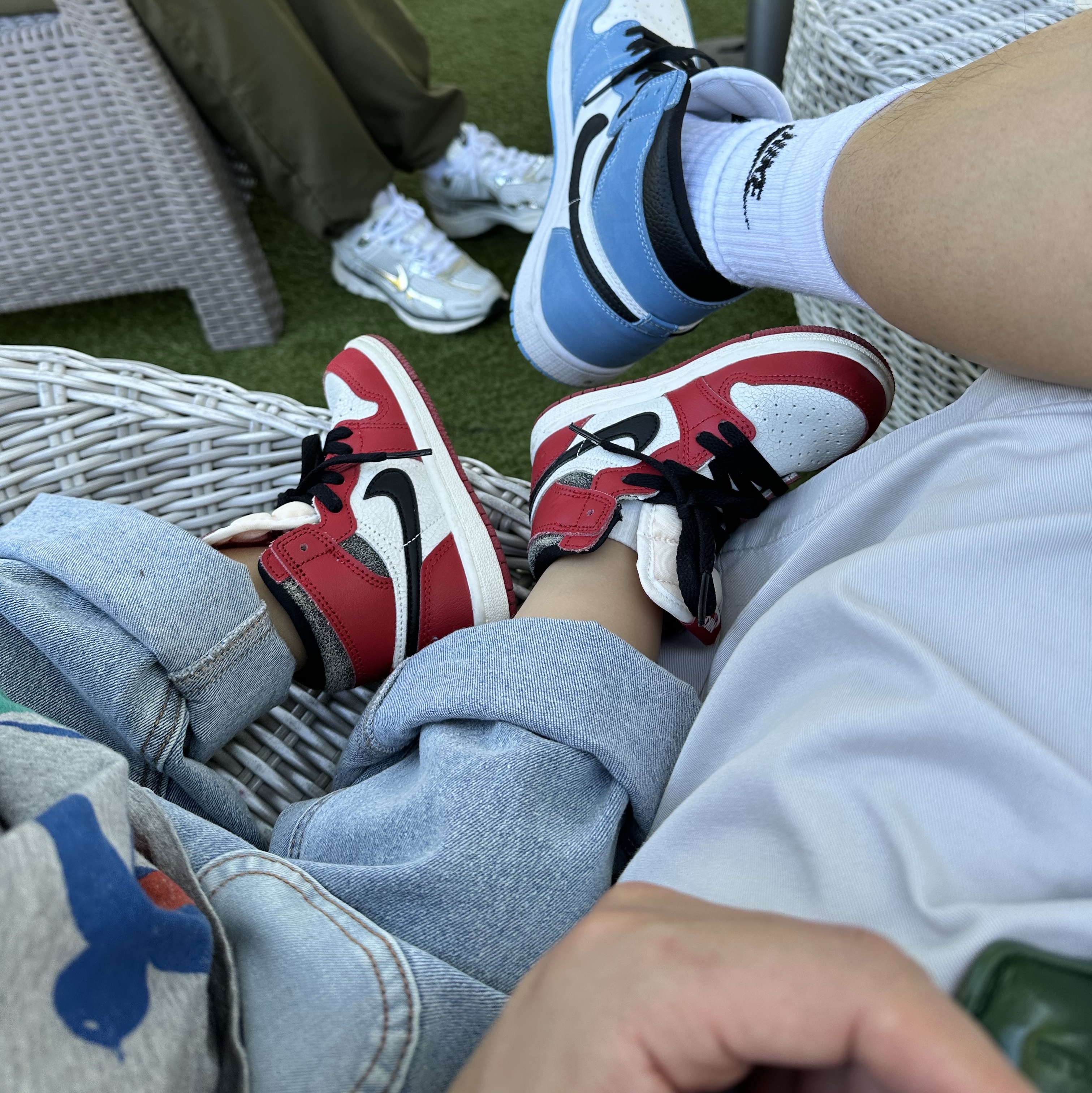 (TD) Jordan 1 Retro High OG Chicago 2022, Jordan 1 Retro High OG University Blue 착용 스타일 - 2