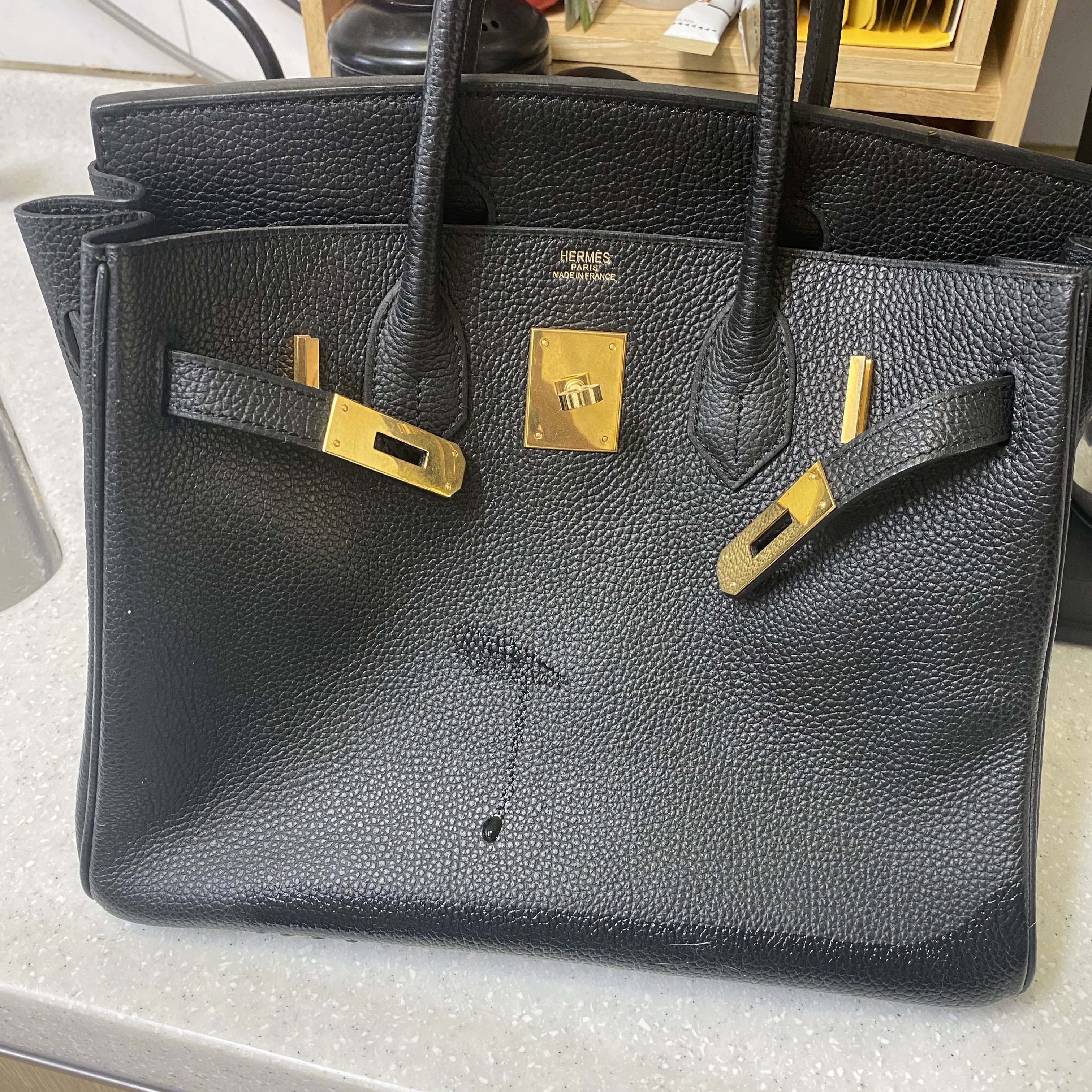 Hermes Birkin 25 Bag Togo & Gold Caban 착용 스타일