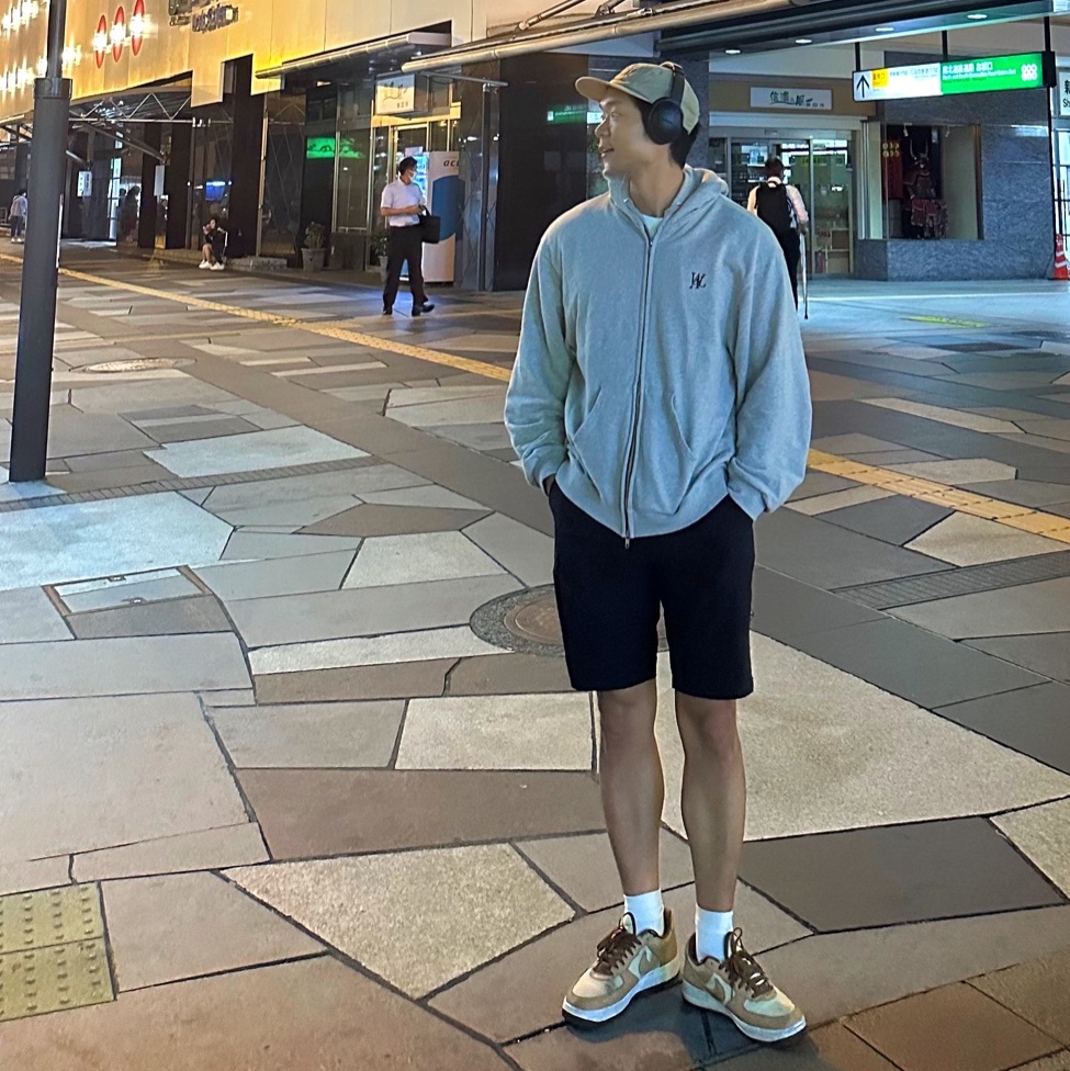 Maison Kitsune Palais Royal 5P Cap Khaki, BOSE QC35 II Black (Korean Ver.) 착용 스타일