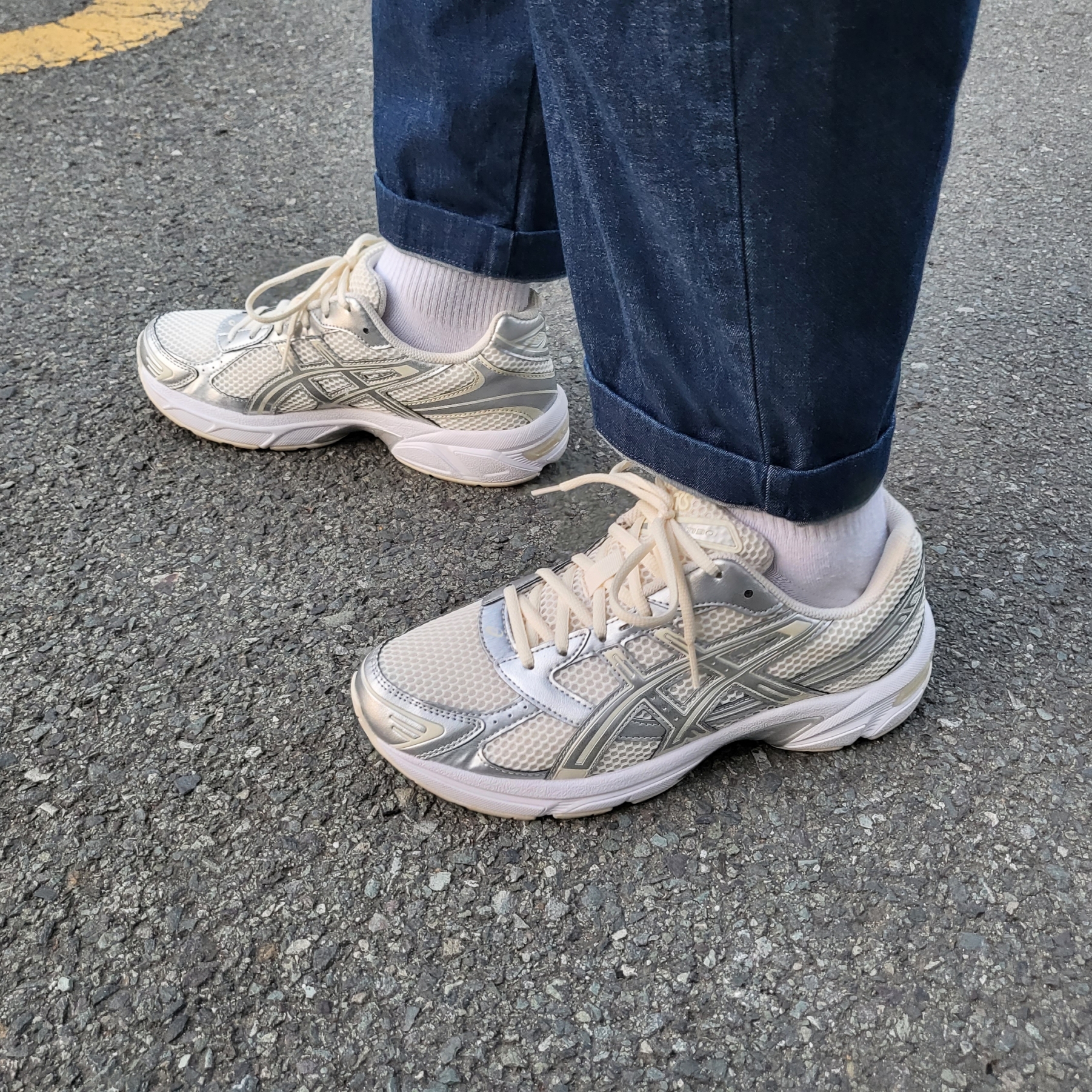 (W) Asics Gel-1130 Cream Pure Silver 착용 스타일 - 2