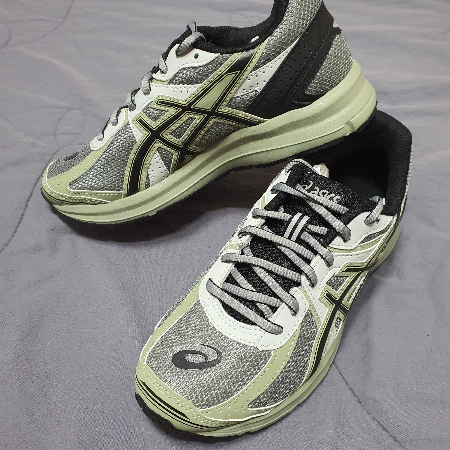 Asics Jog 100 S Sheet Rock - 2E Wide 착용 스타일