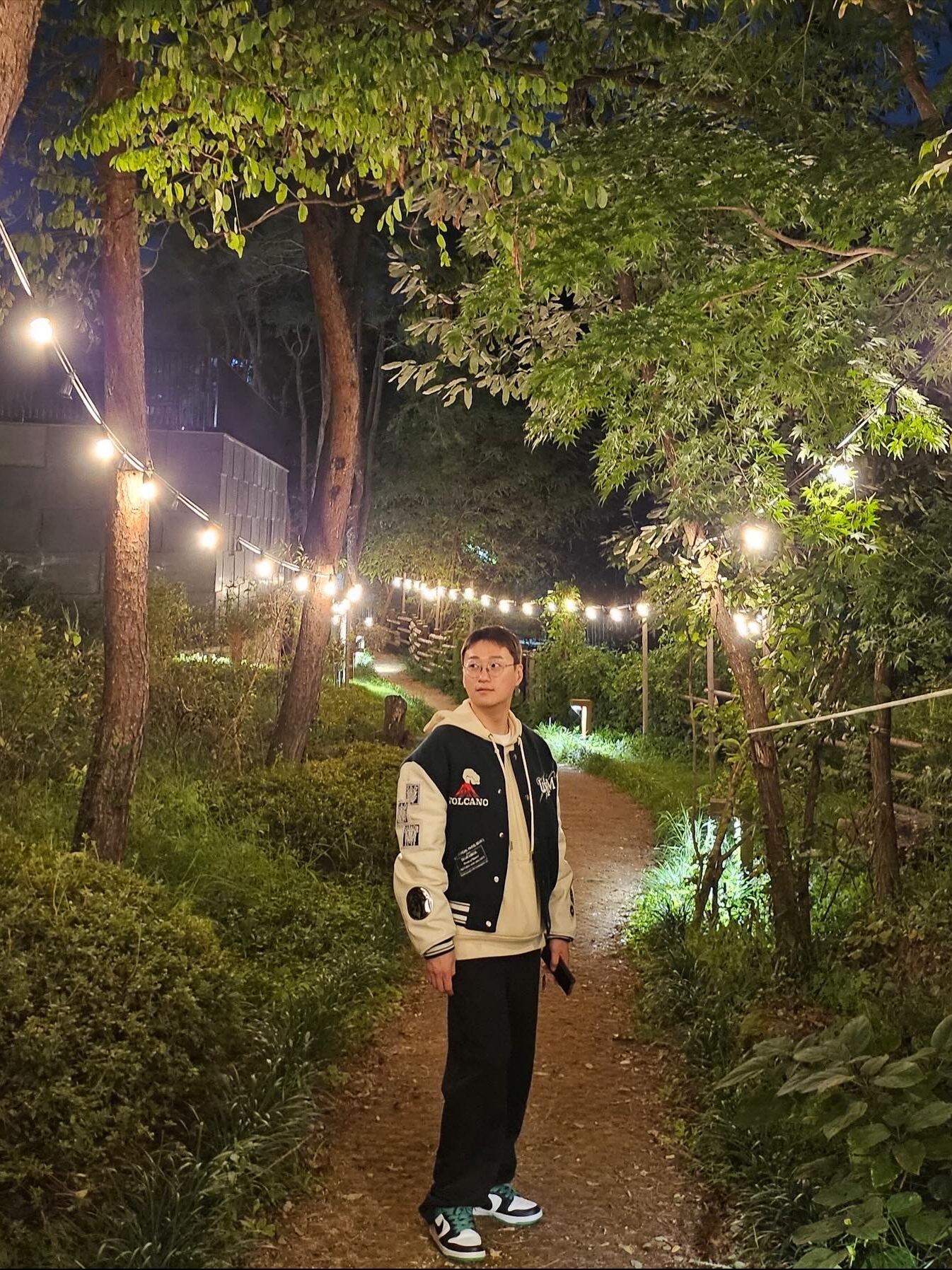 Wooyoungmi Volcano Varsity Jacket Green - 23FW, Wooyoungmi Flower Print Hoodie Ivory - 23SS 착용 스타일 - 2
