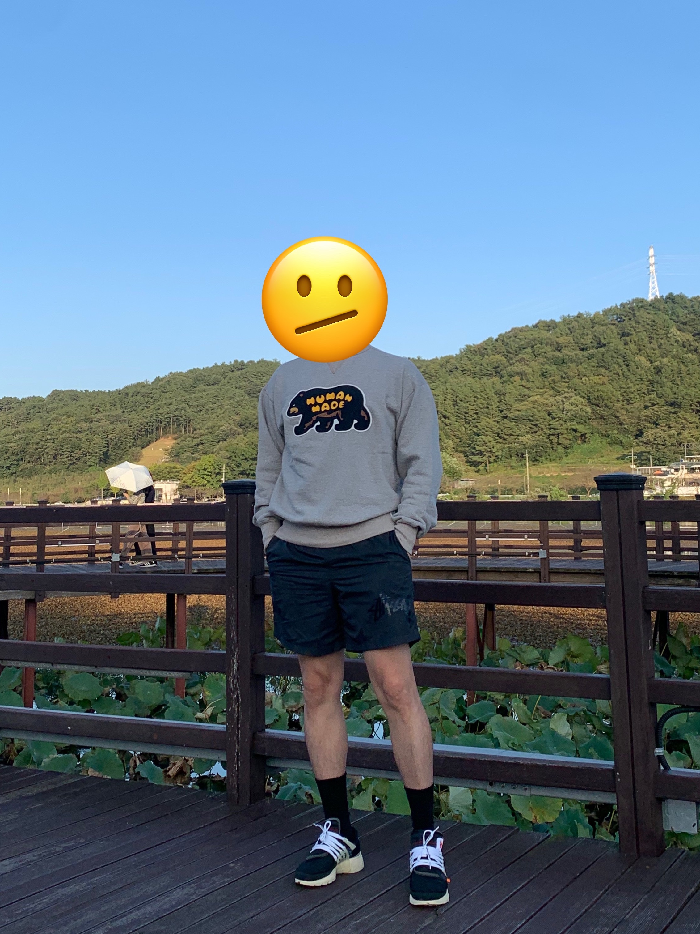 Human Made Tsuriami Sweatshirt #1 Gray, Stussy Big Stock Nylon Shorts Black 착용 스타일 - 1