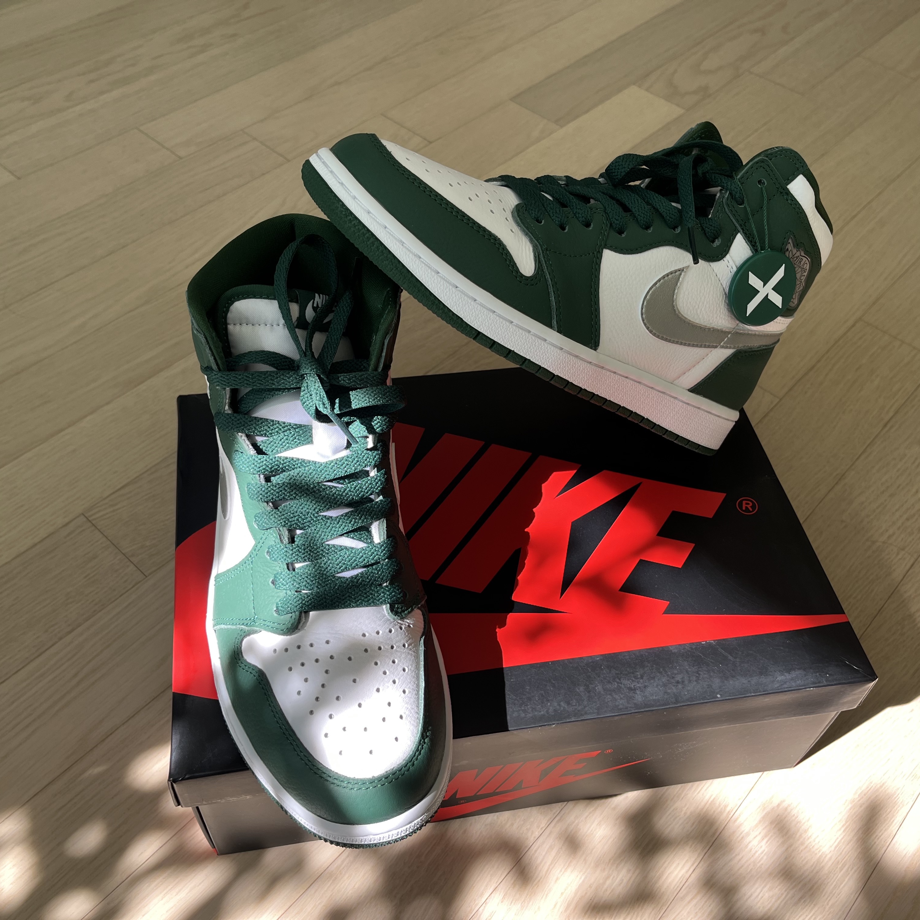 Jordan 1 Retro High OG Gorge Green 착용 스타일 - 2