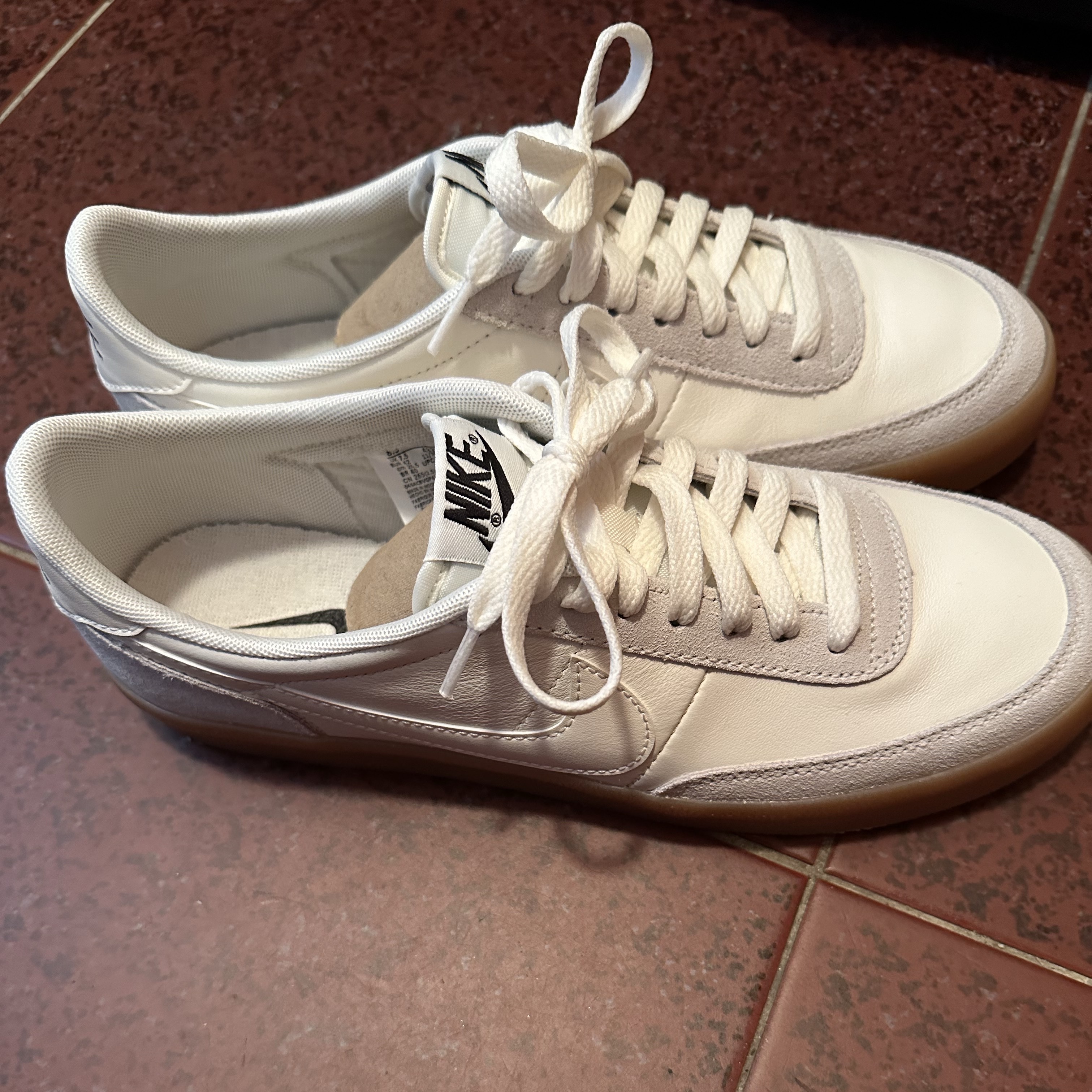 Nike Killshot 2 Leather Sail Gum 착용 스타일 - 1