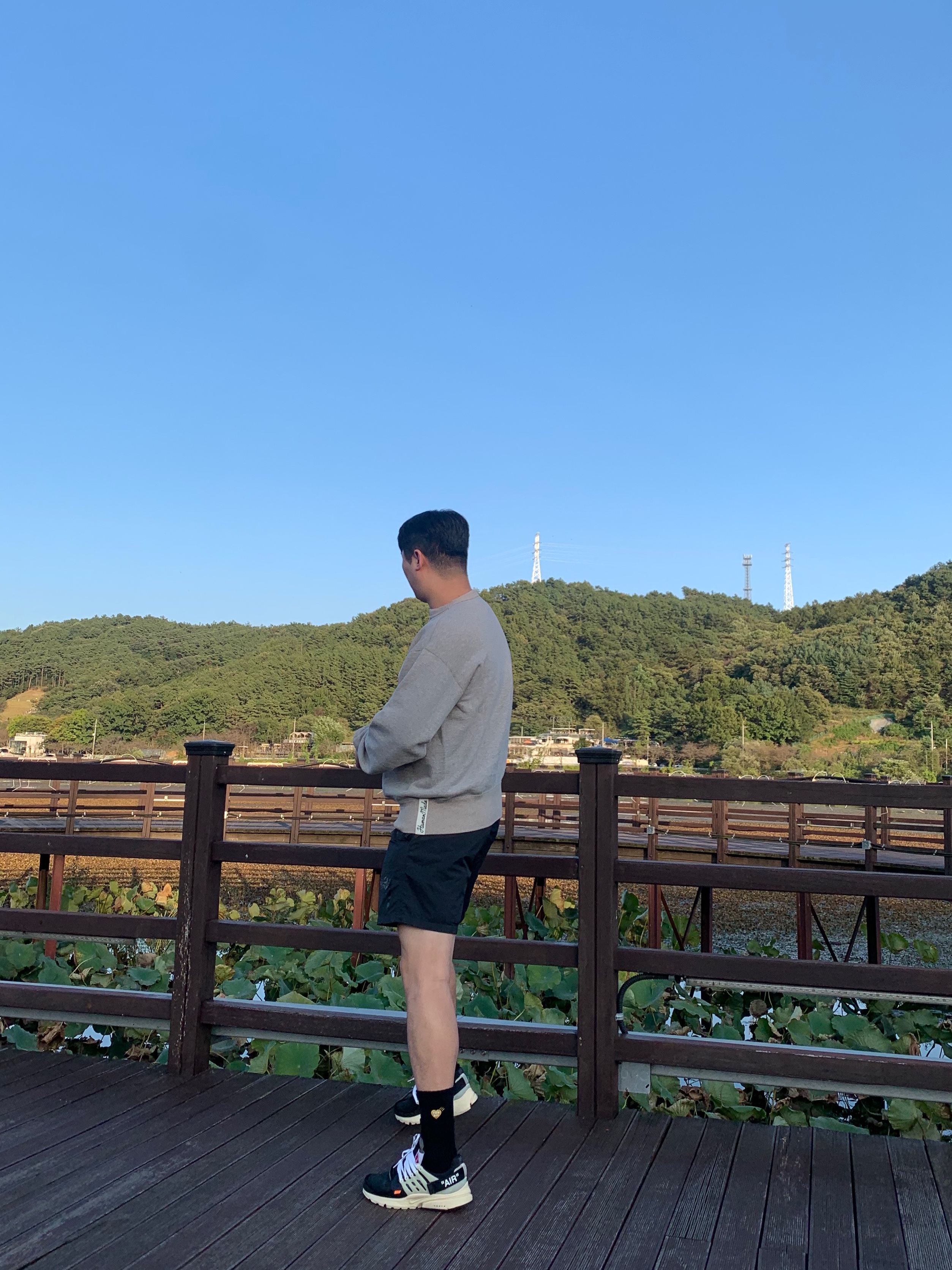 Human Made Tsuriami Sweatshirt #1 Gray, Stussy Big Stock Nylon Shorts Black 착용 스타일 - 5
