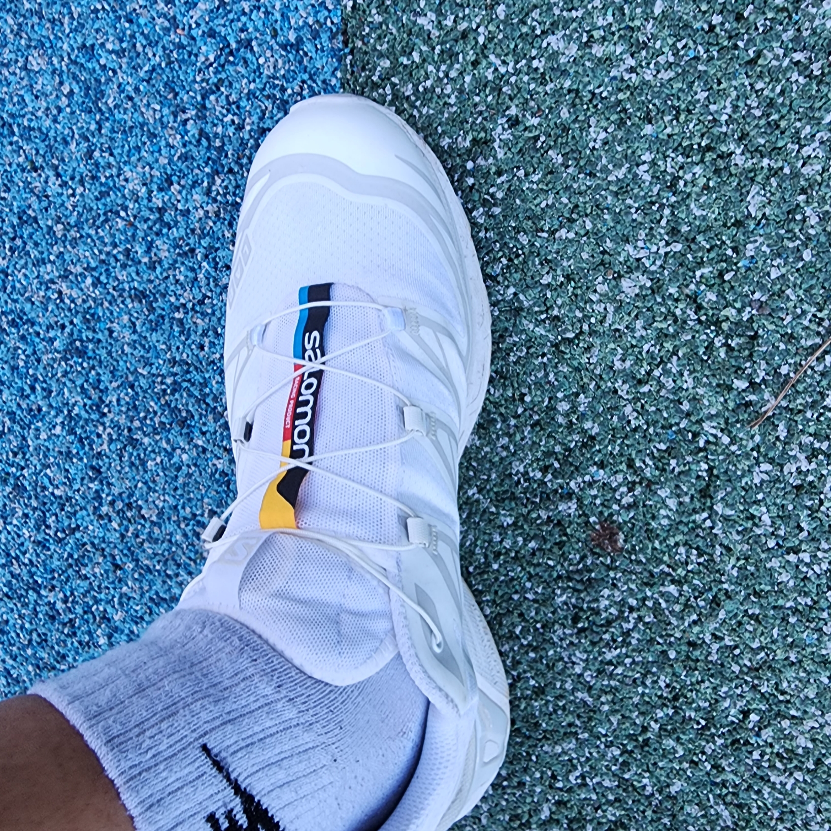 Salomon XT-6 ADV White 착용 스타일