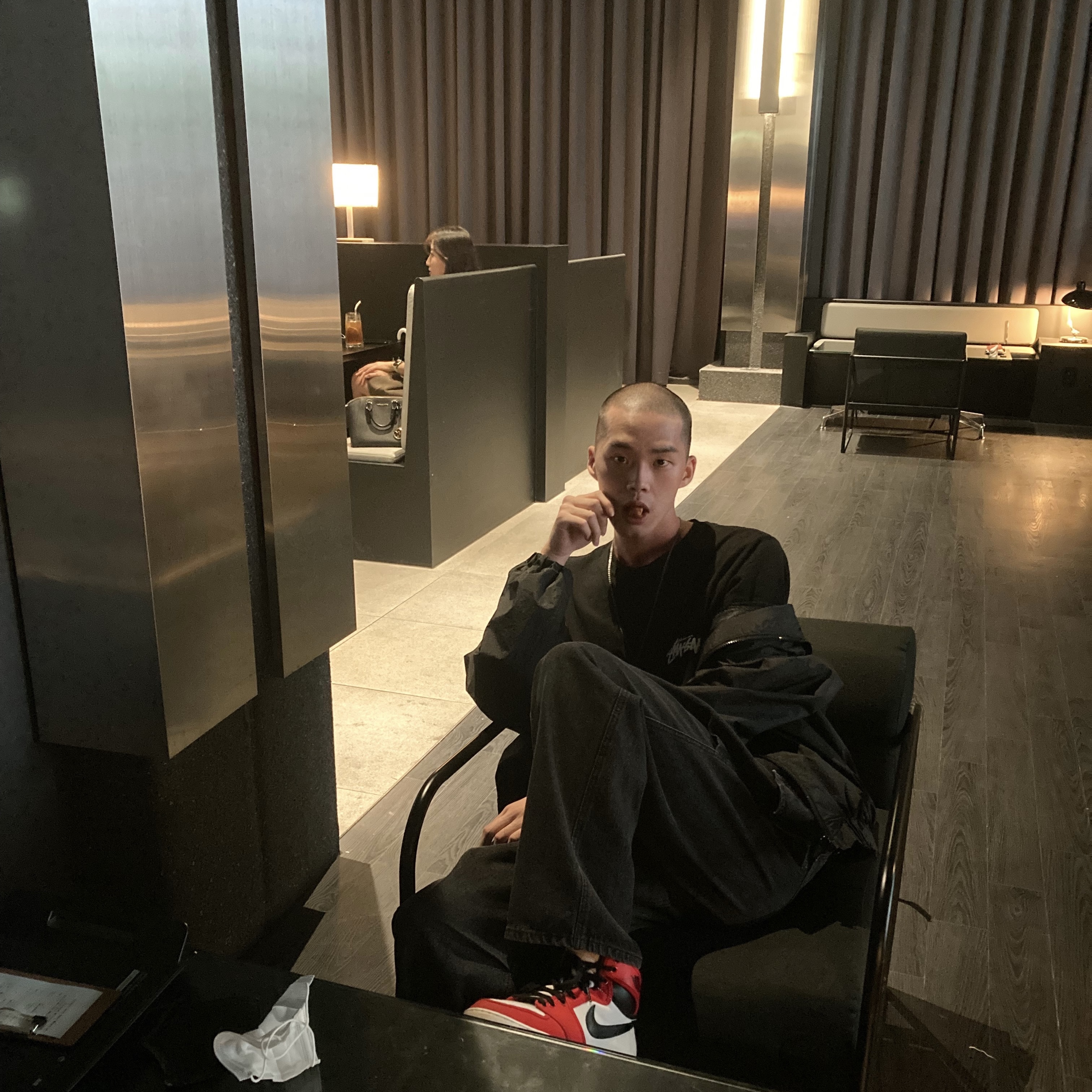 Jordan 1 KO Chicago 2021 착용 스타일 - 2