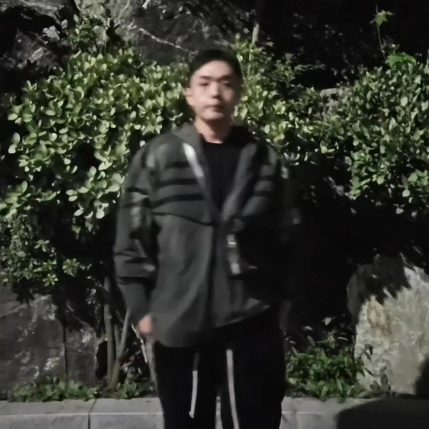 Undermycar x STU Gork Multi Taping Military Jacket Moon Night - Galleria Exclusive, Bottega Veneta Leather Cassette Black 착용 스타일 - 2