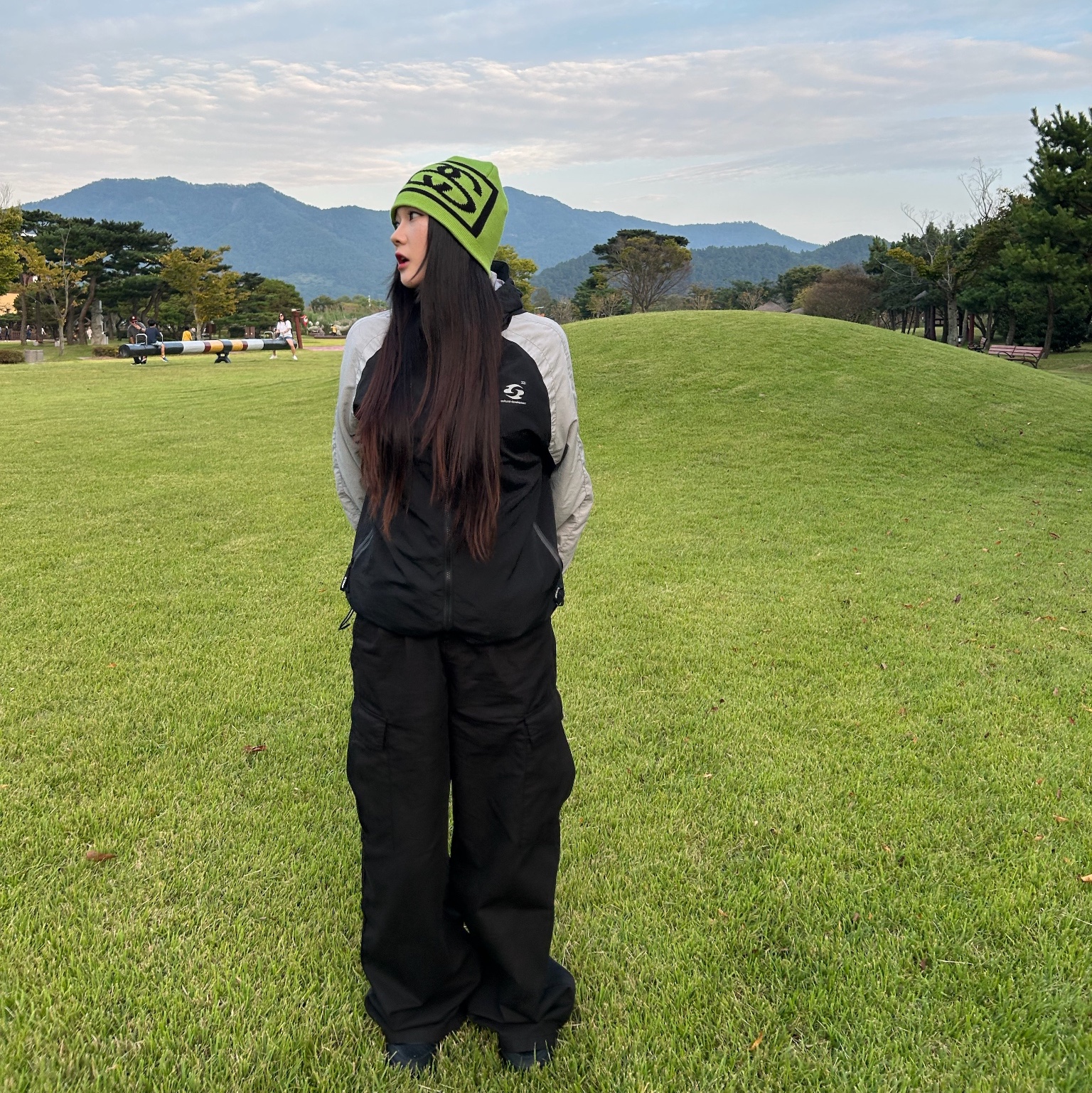 Stussy SS Link Skull Cap Lime, (W) Adidas Forum Bold Core Black 착용 스타일 - 5